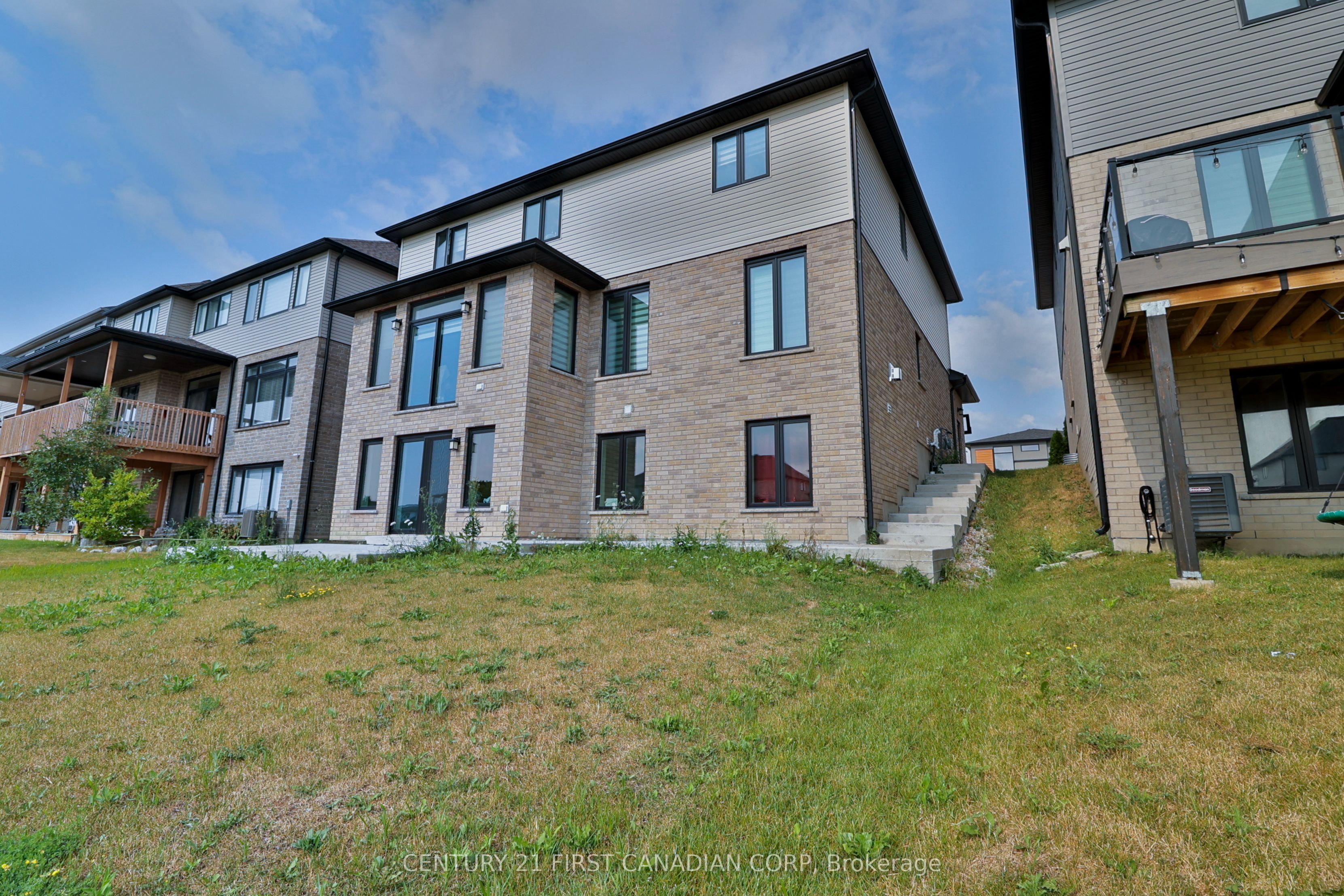 1266 Silverfox Drive Property Photo 30