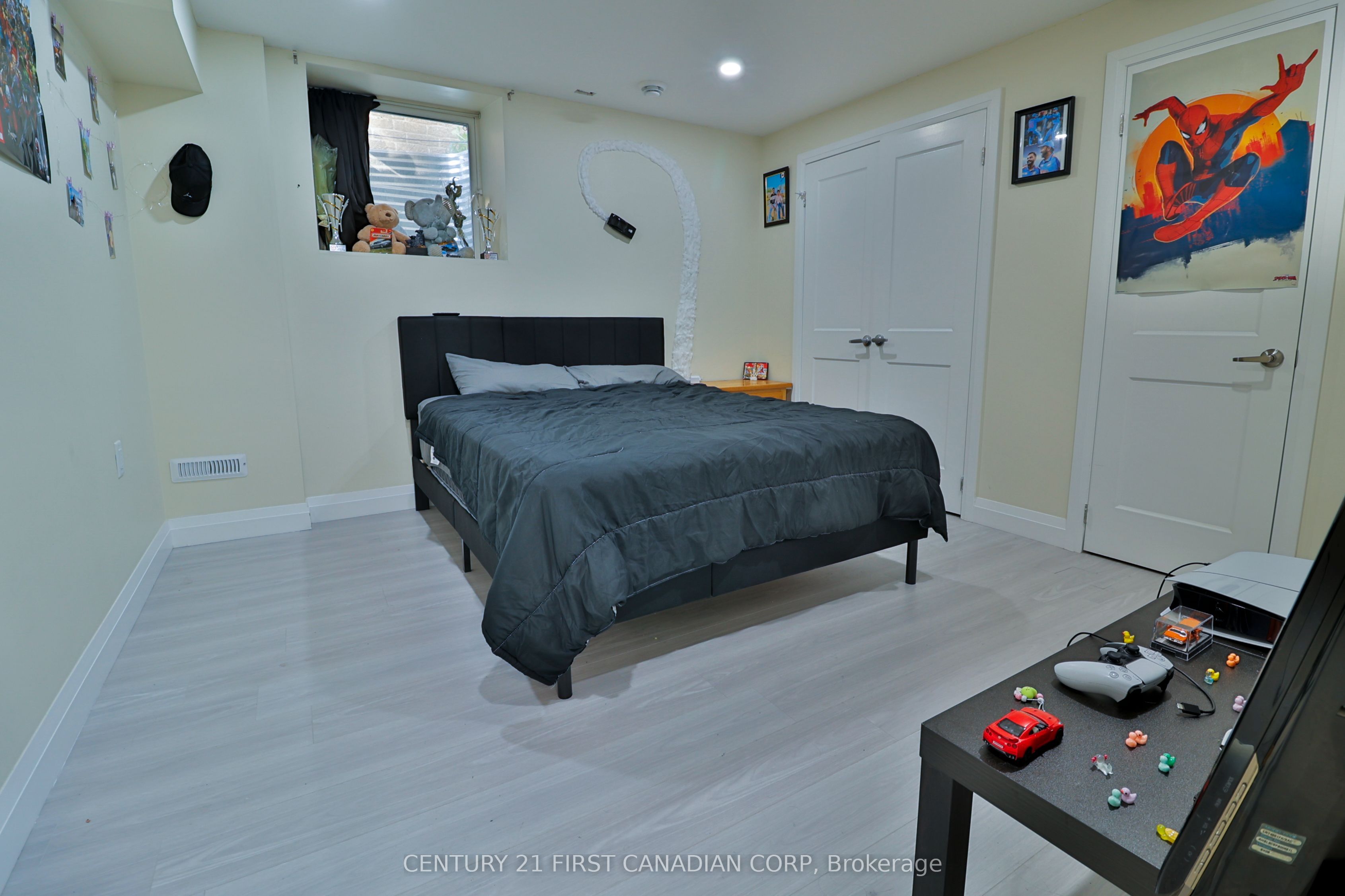 1266 Silverfox Drive Property Photo 32