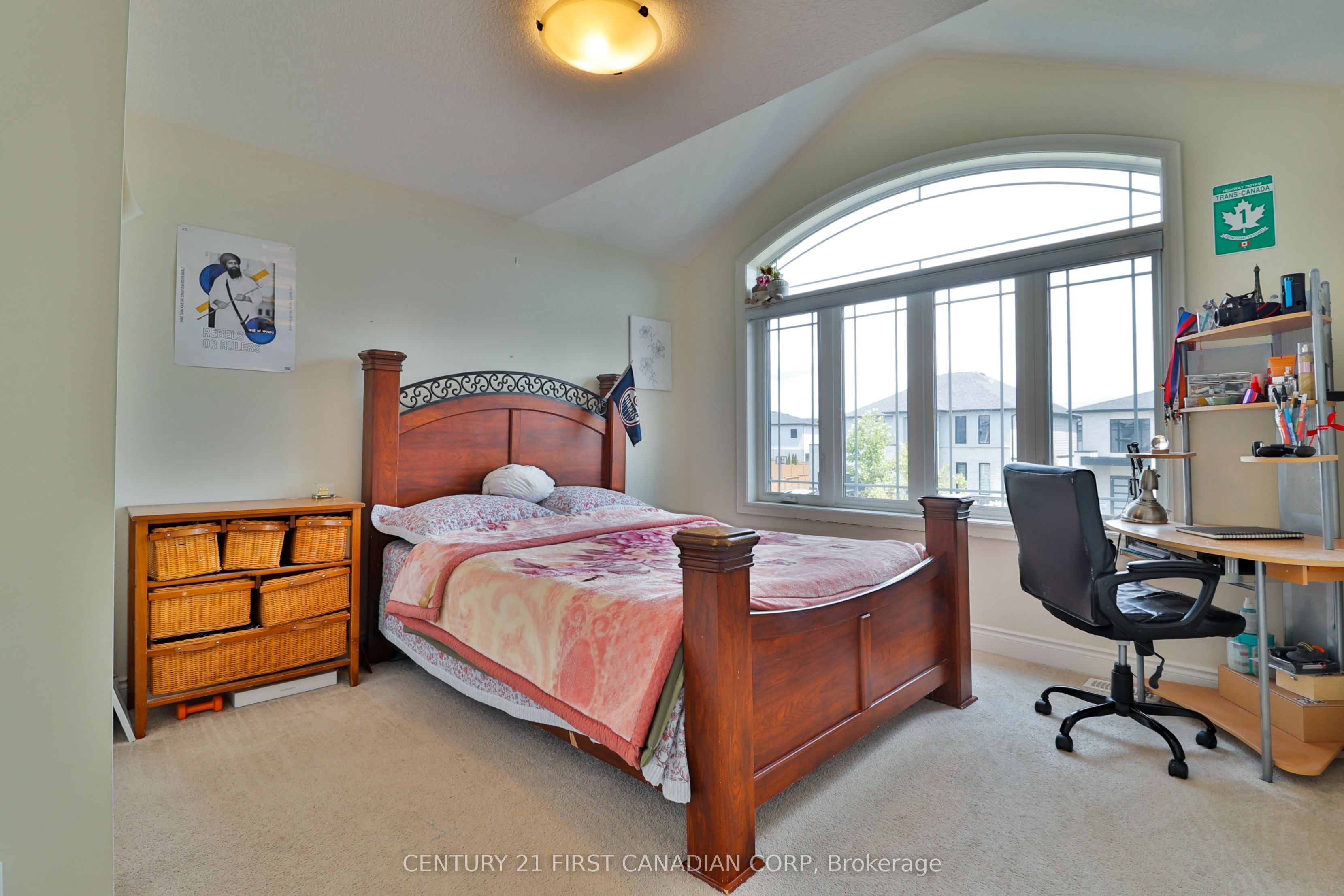 1266 Silverfox Drive Property Photo 34