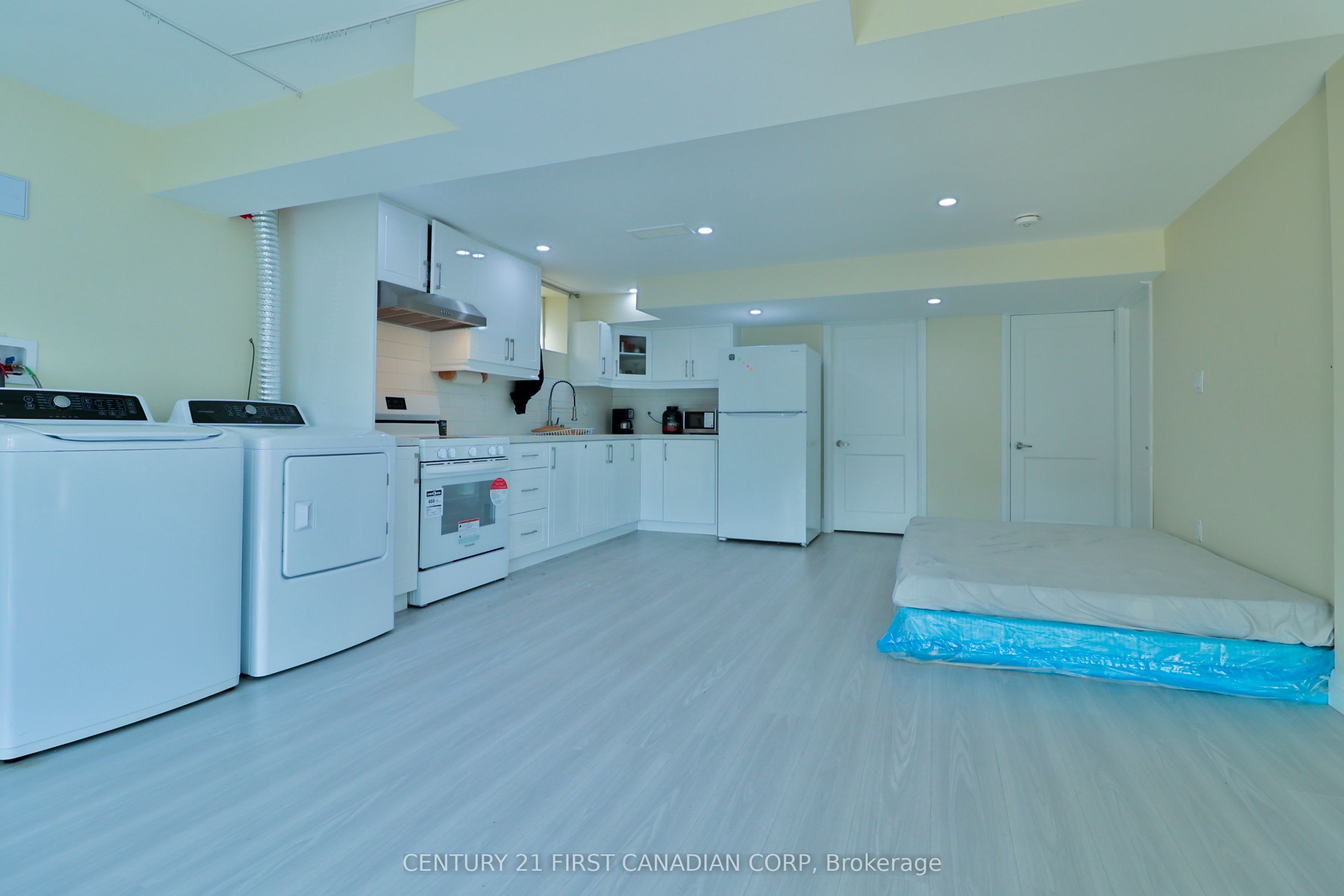 1266 Silverfox Drive Property Photo 40