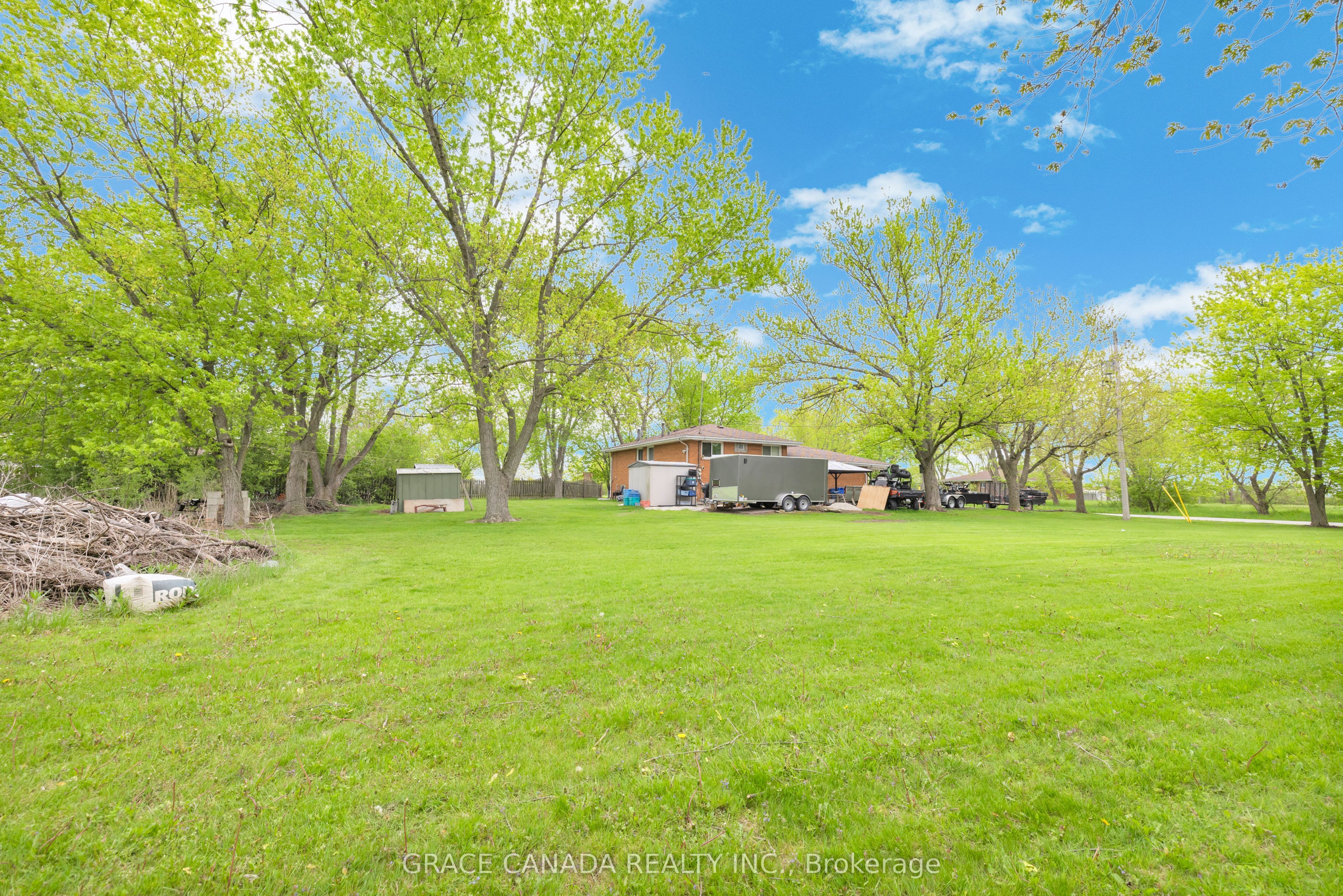 4650 - 4666 Caboto Drive Property Photo 33