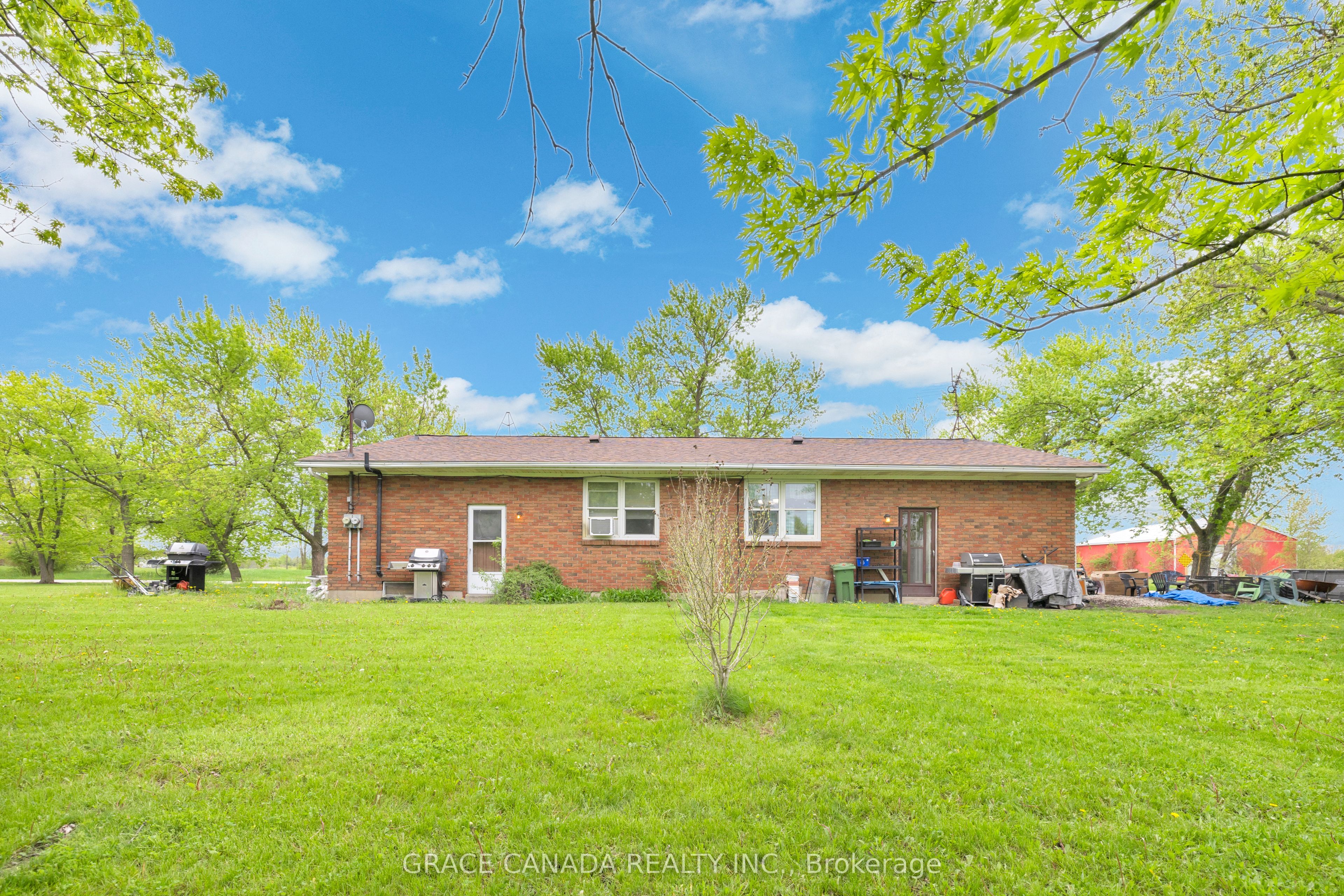 4650 - 4666 Caboto Drive Property Photo 35