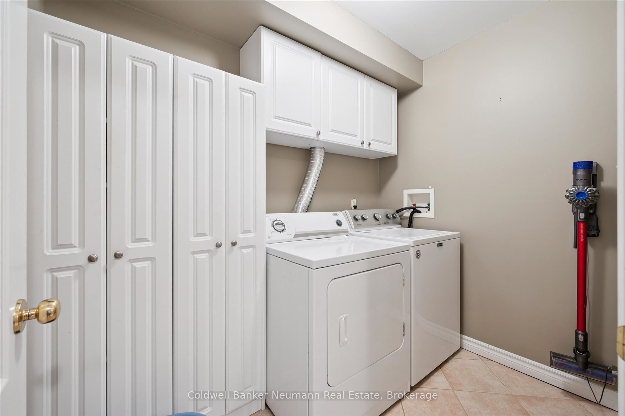 165 Terraview Crescent 17 Property Photo 14