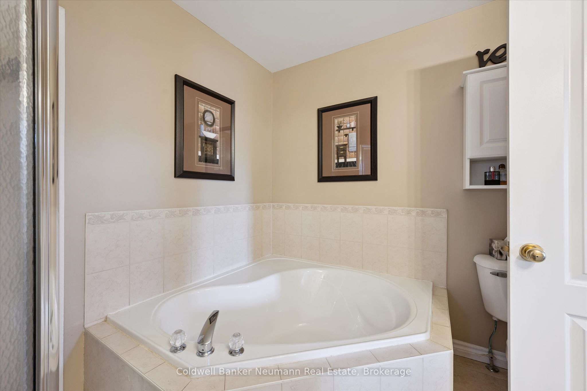 165 Terraview Crescent 17 Property Photo 24