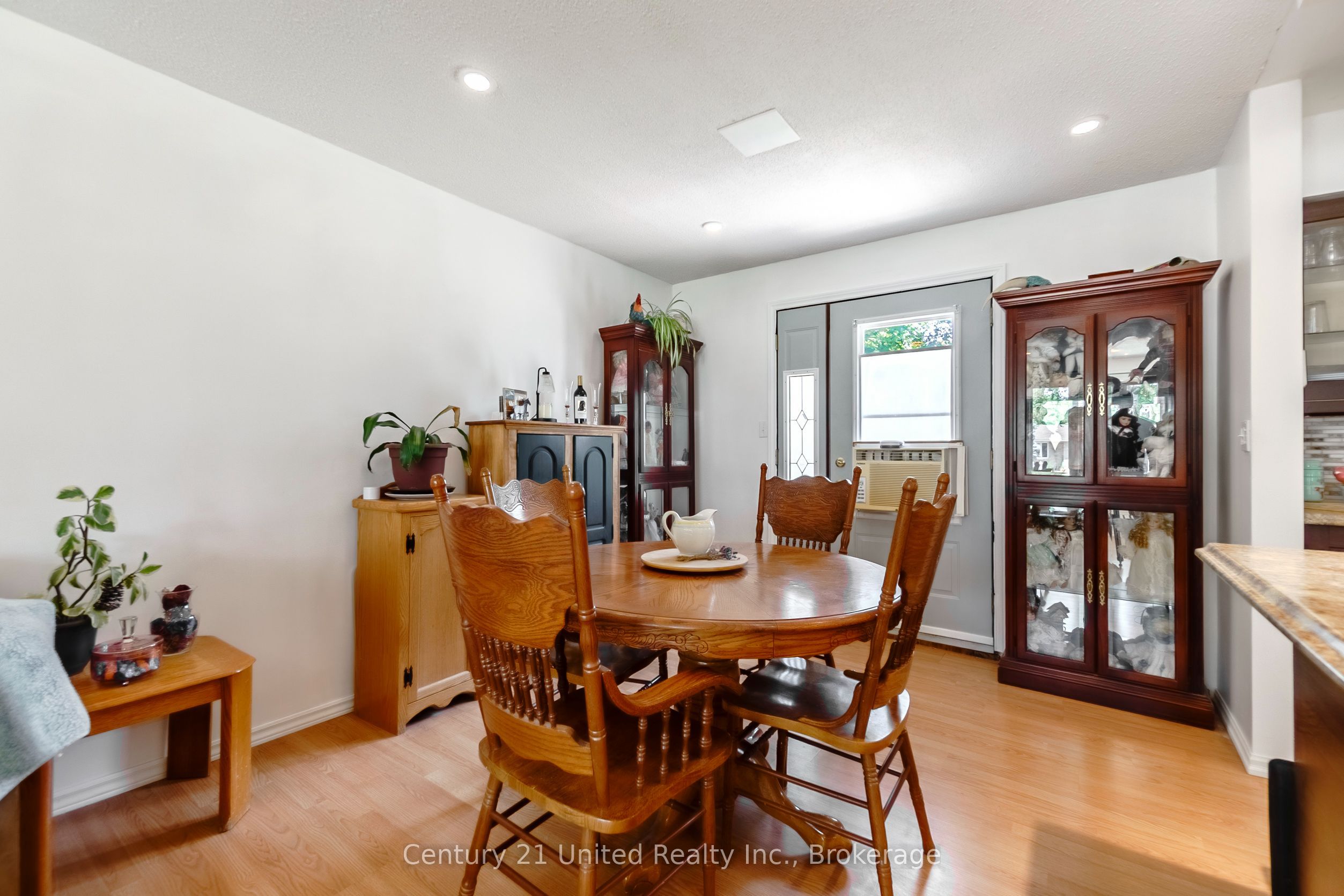 16 Janet Drive Property Photo 16