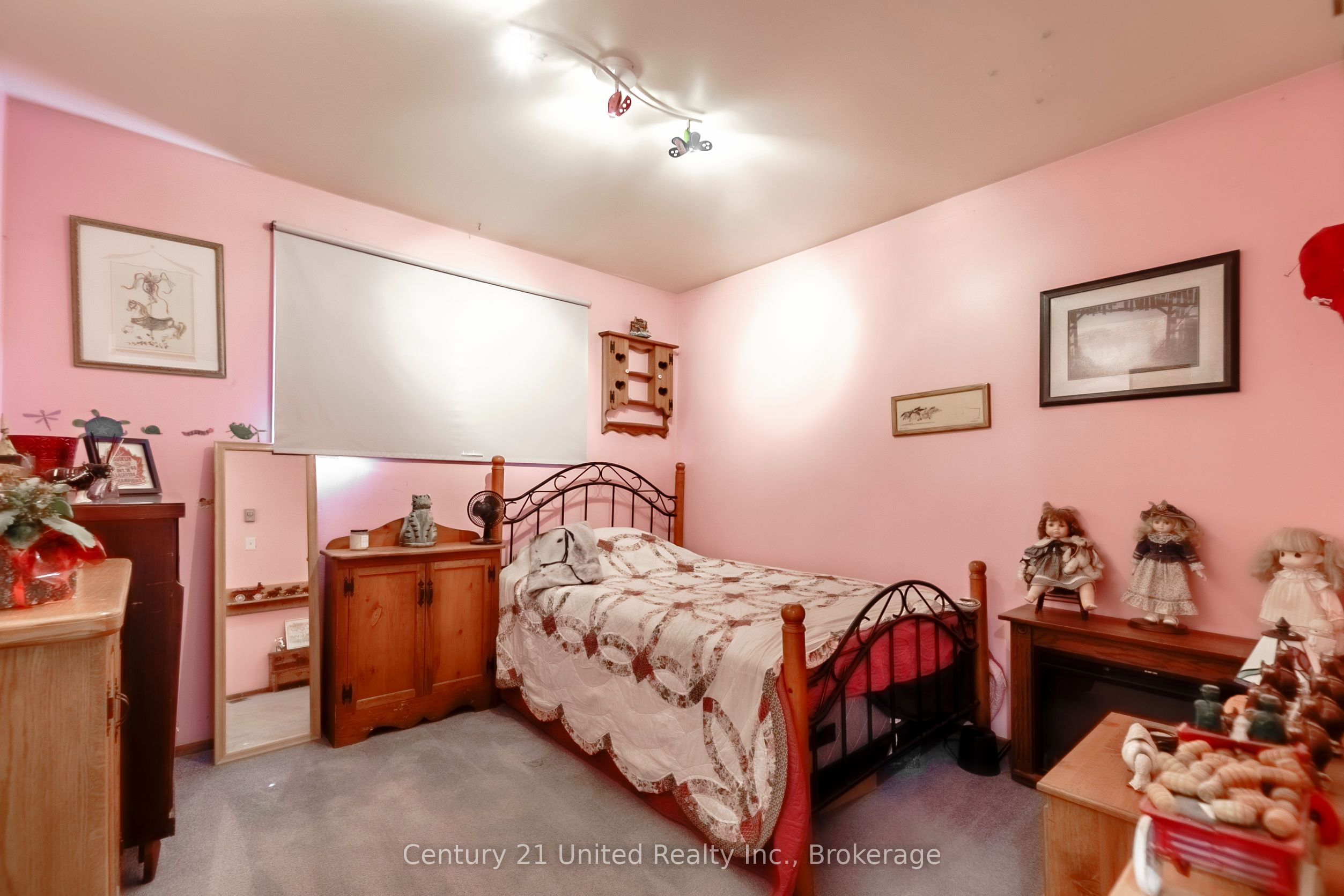 16 Janet Drive Property Photo 26