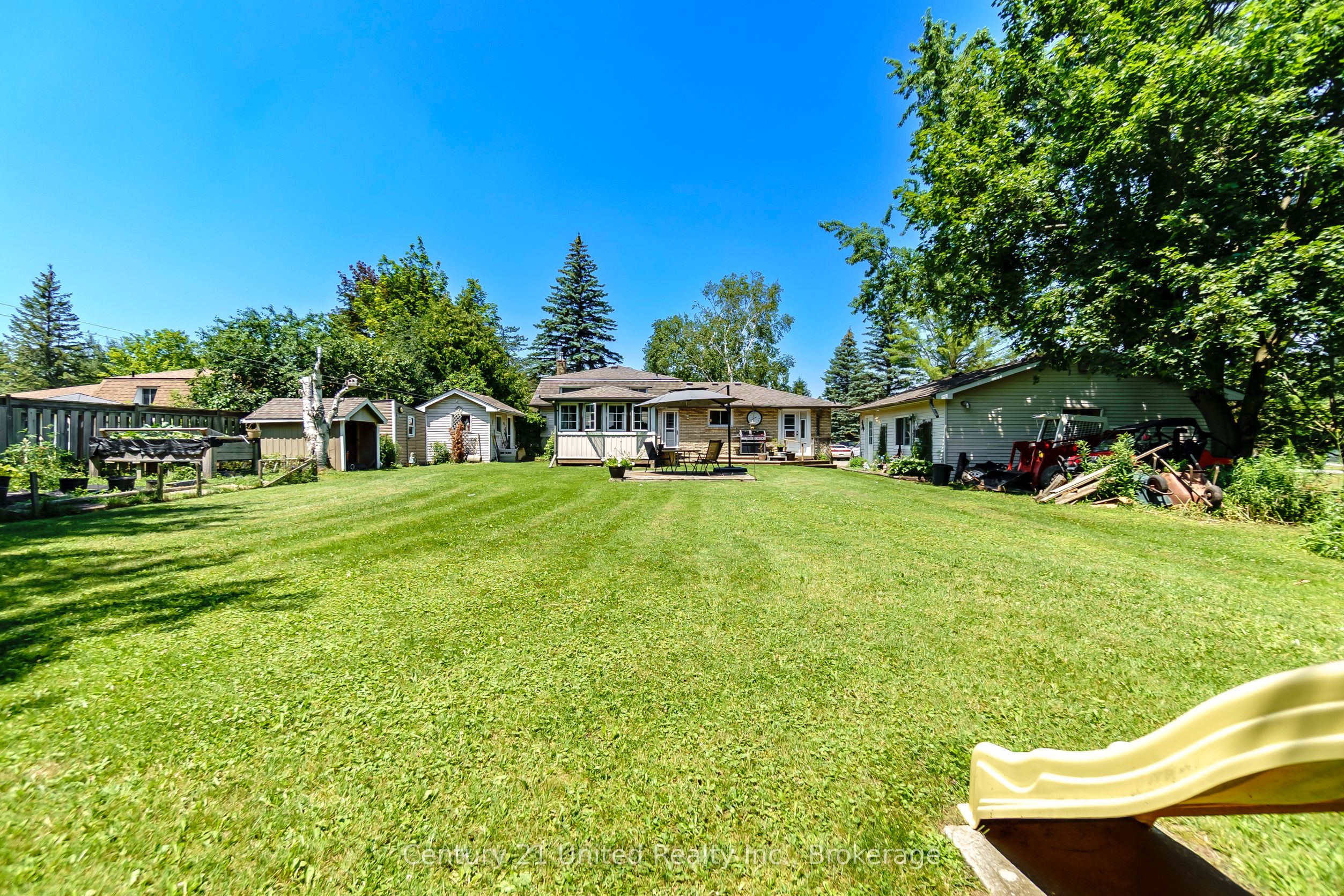 16 Janet Drive Property Photo 38
