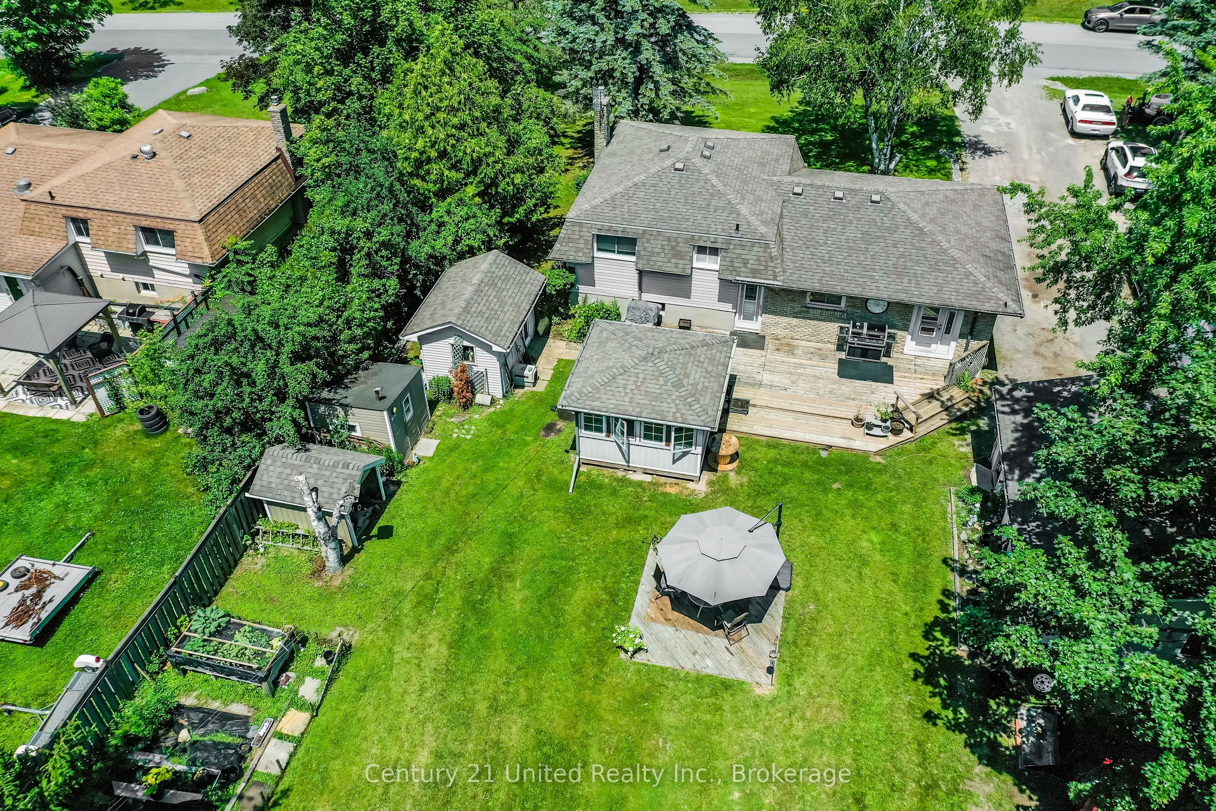 16 Janet Drive Property Photo 42