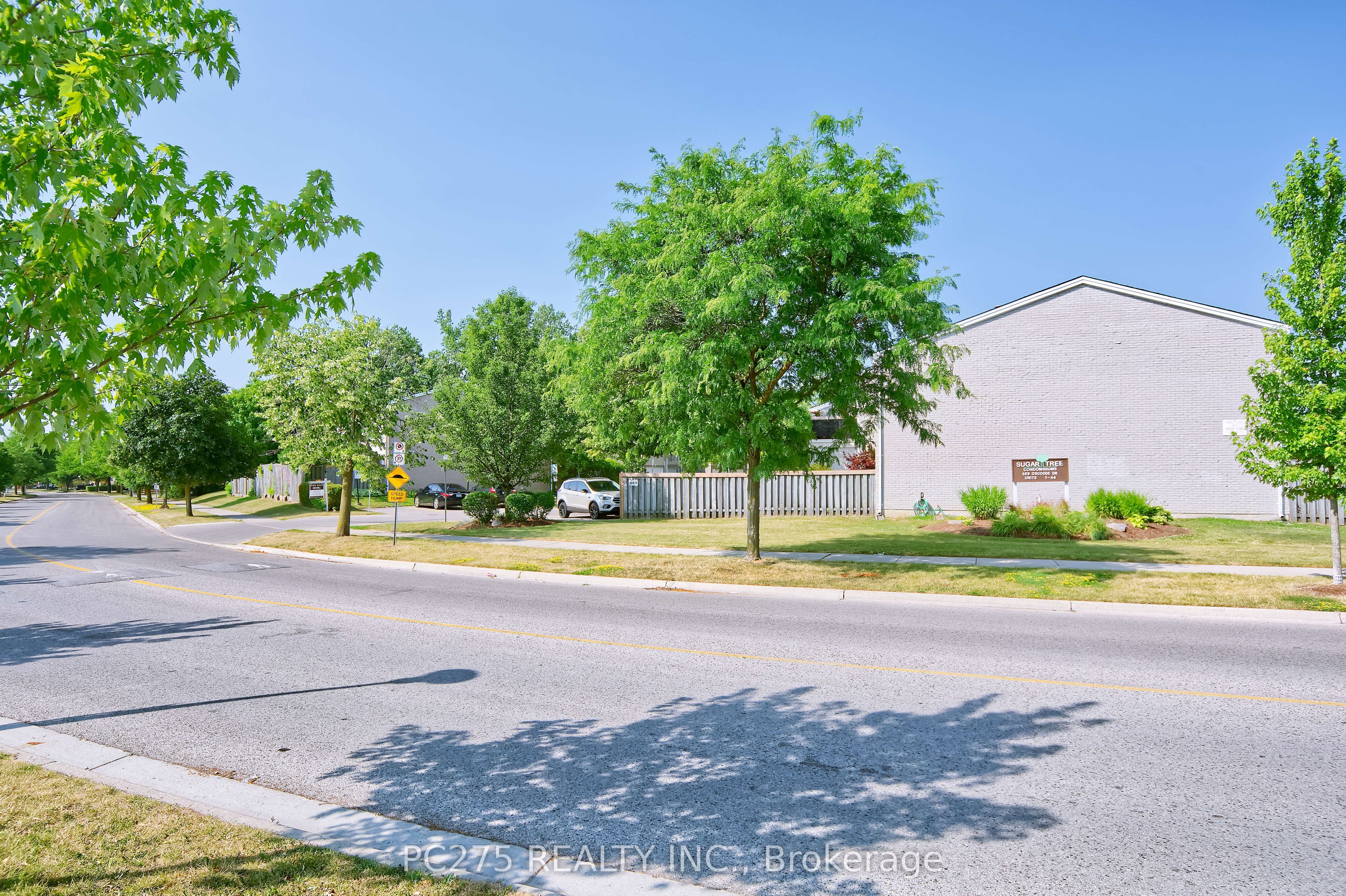 669 Osgoode Drive 15 Property Photo 32