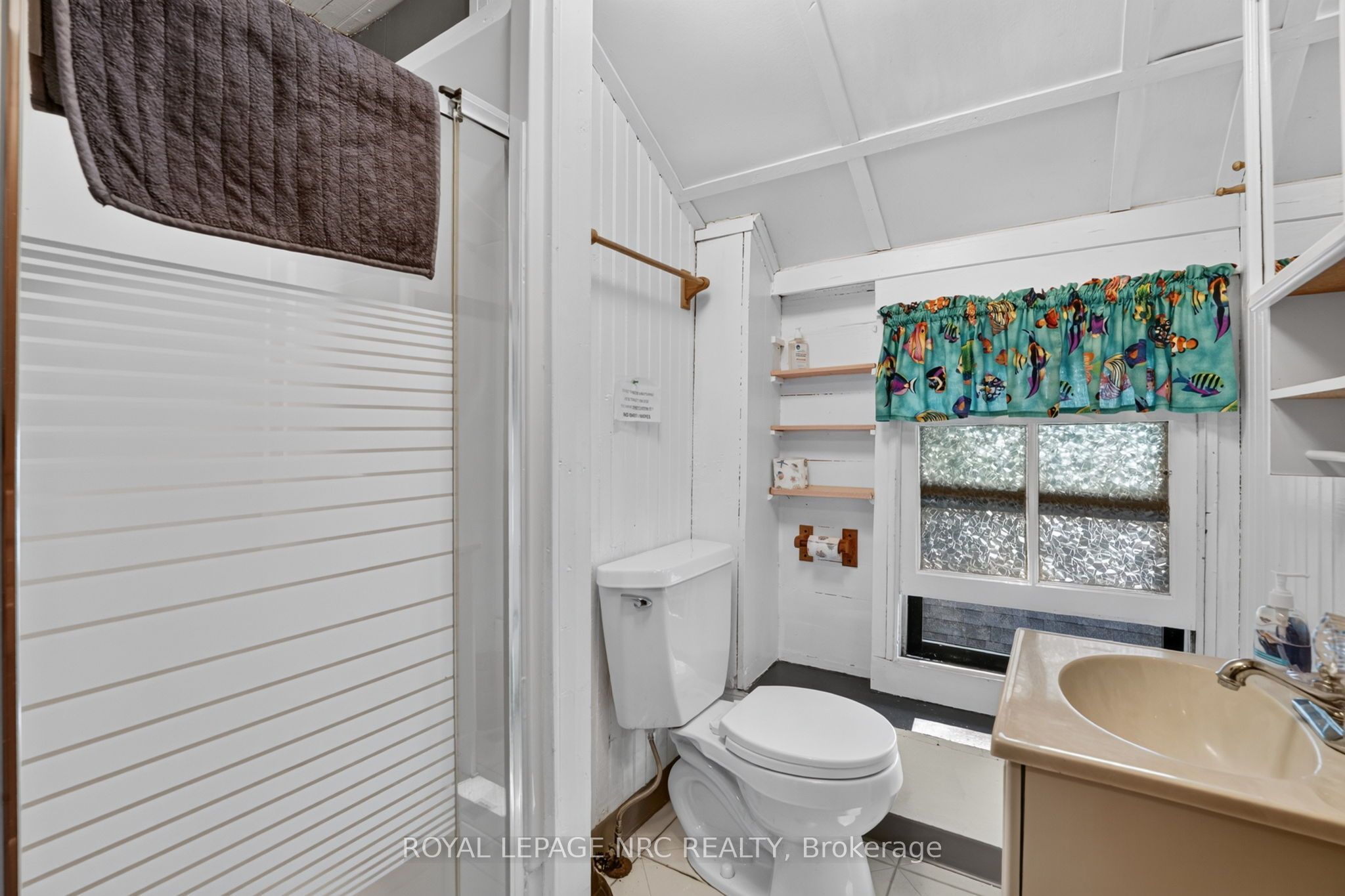 4031 Crystal Beach Hill Lane Property Photo 46