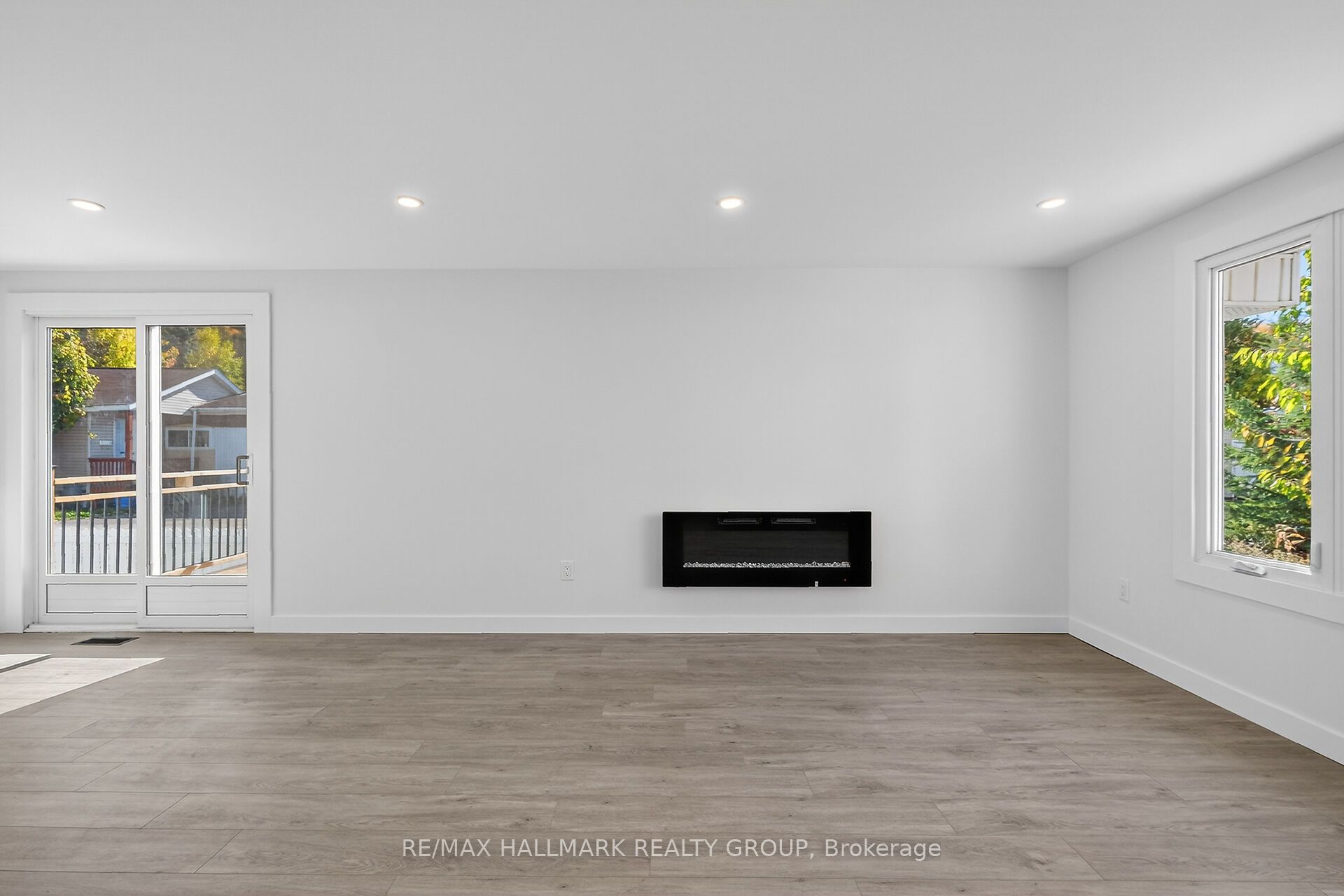 3535 St. Joseph Boulevard 68 Property Photo 4