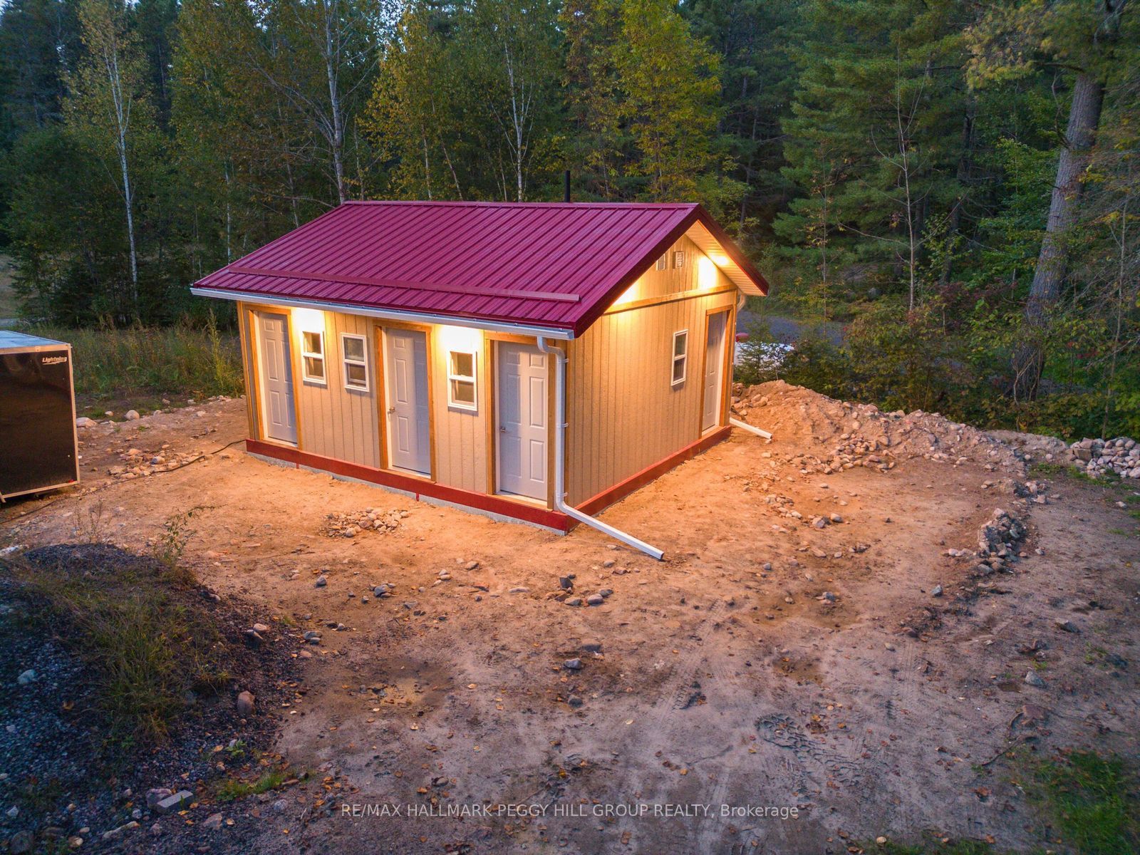 8863 Highway 17 E Property Photo 13