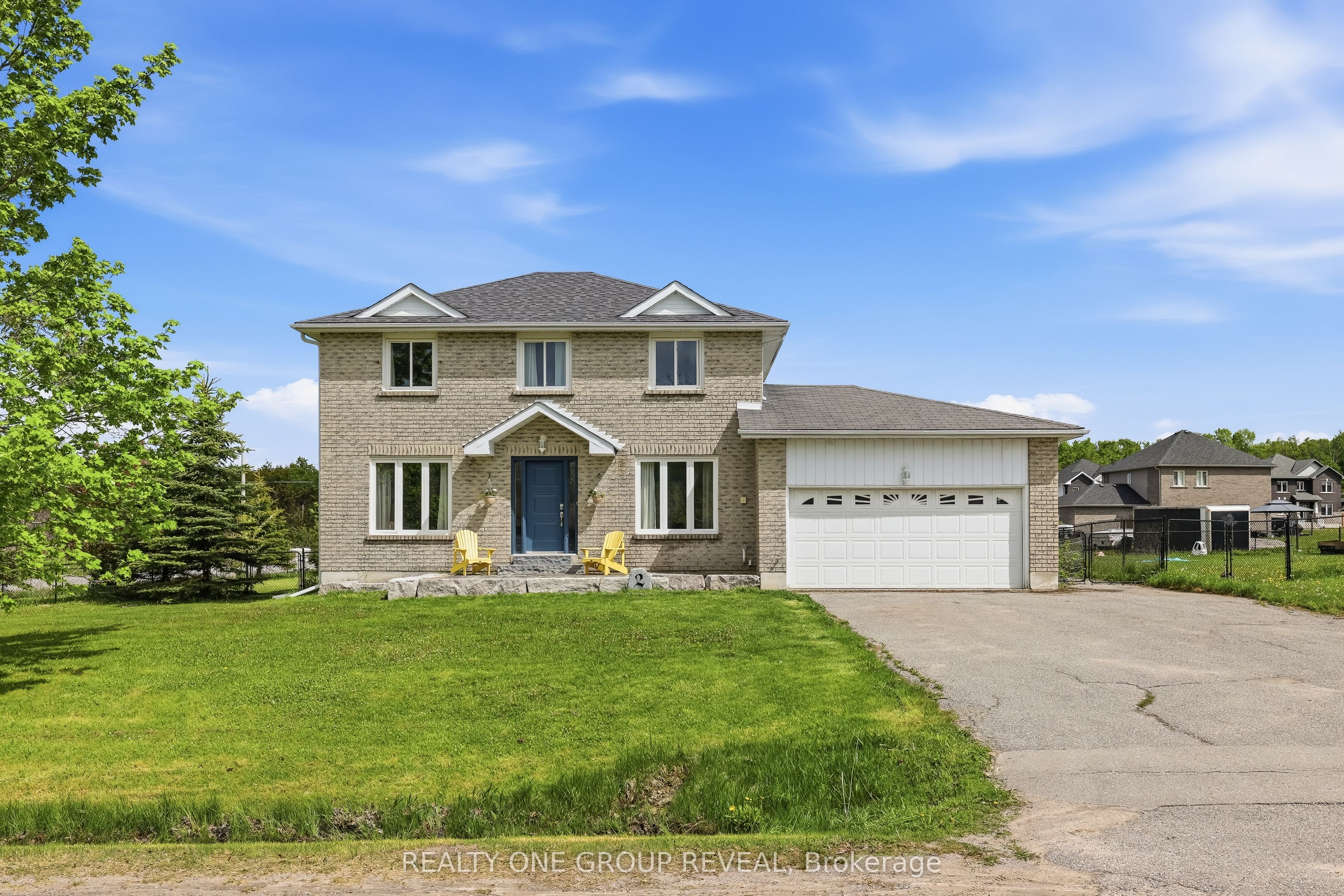 2 Mancini Dr Drive Property Photo 2
