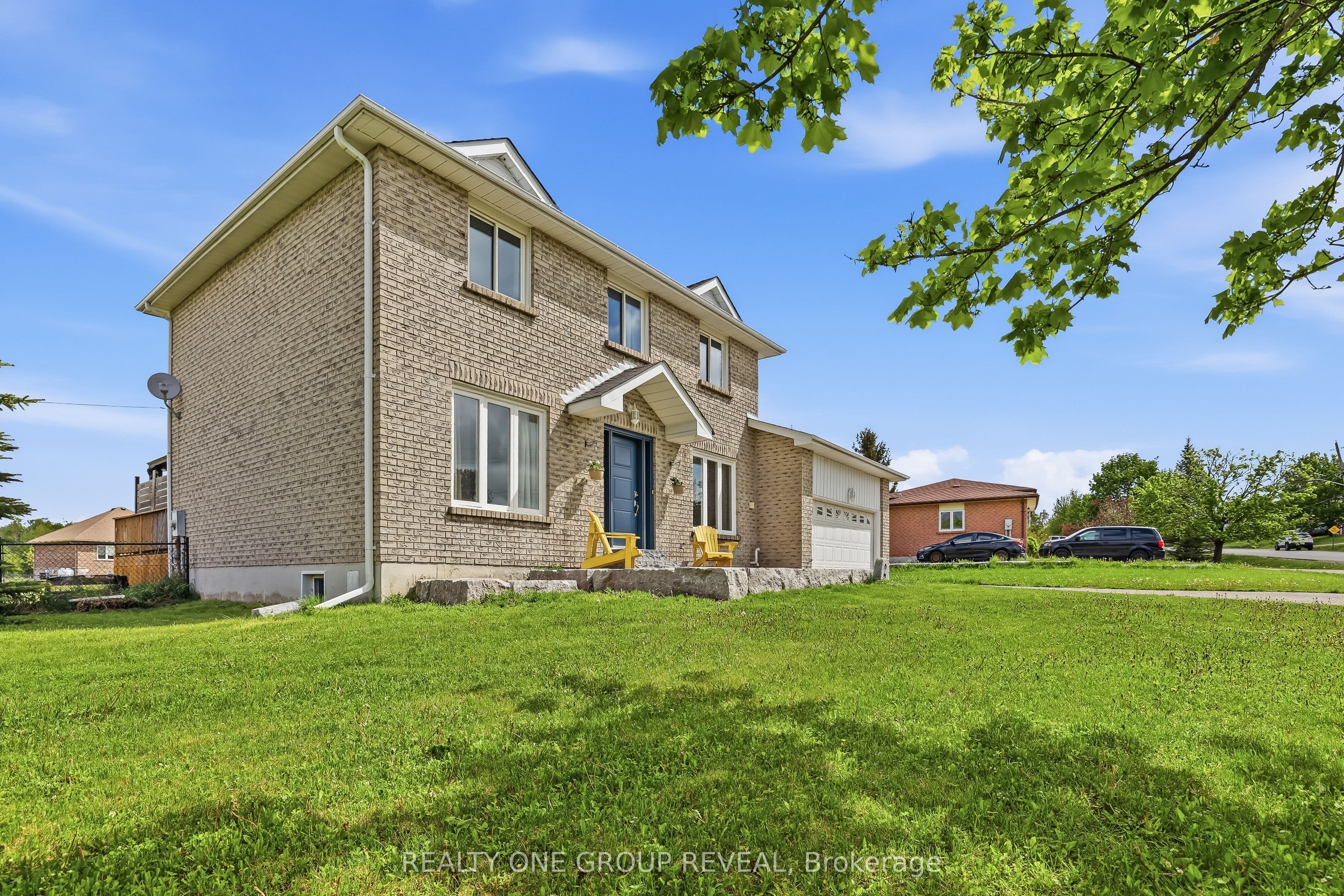 2 Mancini Dr Drive Property Photo 3