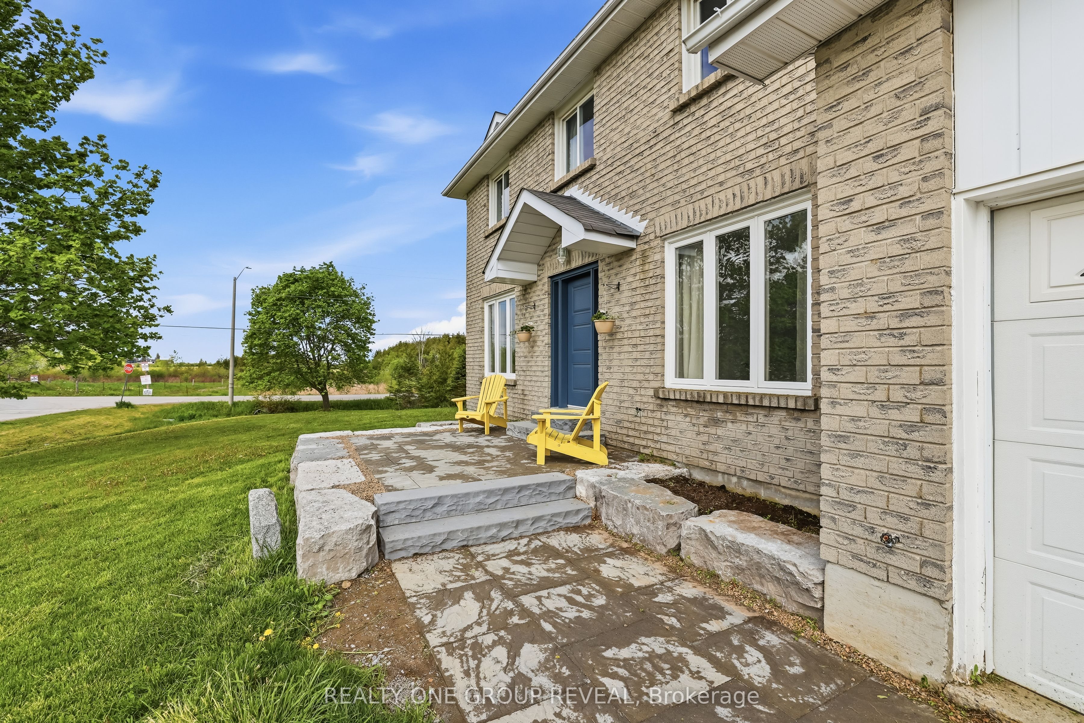2 Mancini Dr Drive Property Photo 4