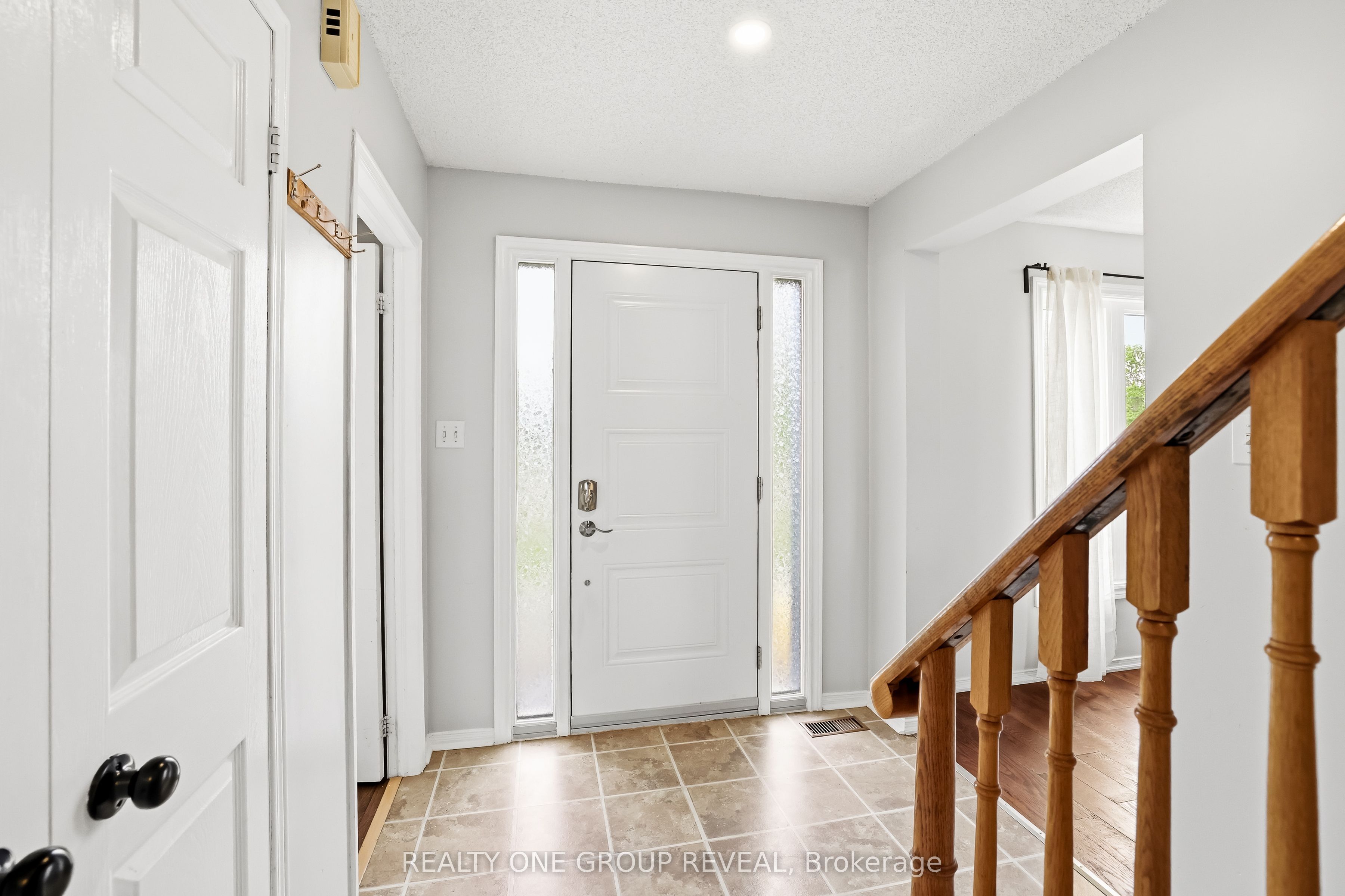 2 Mancini Dr Drive Property Photo 6