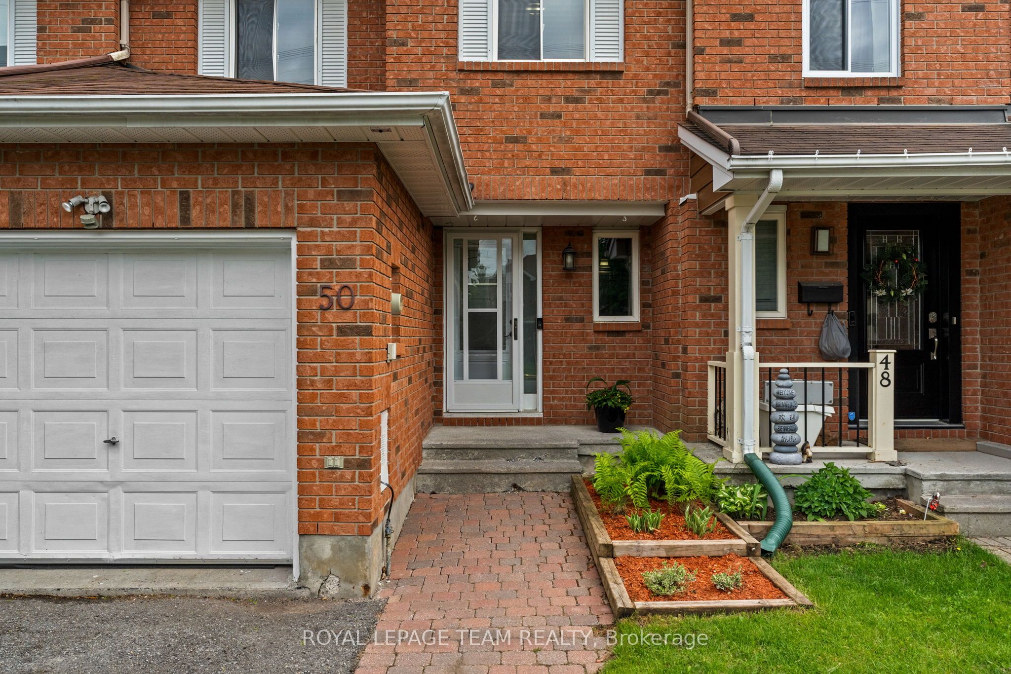 50 Springcreek Crescent Property Photo 3