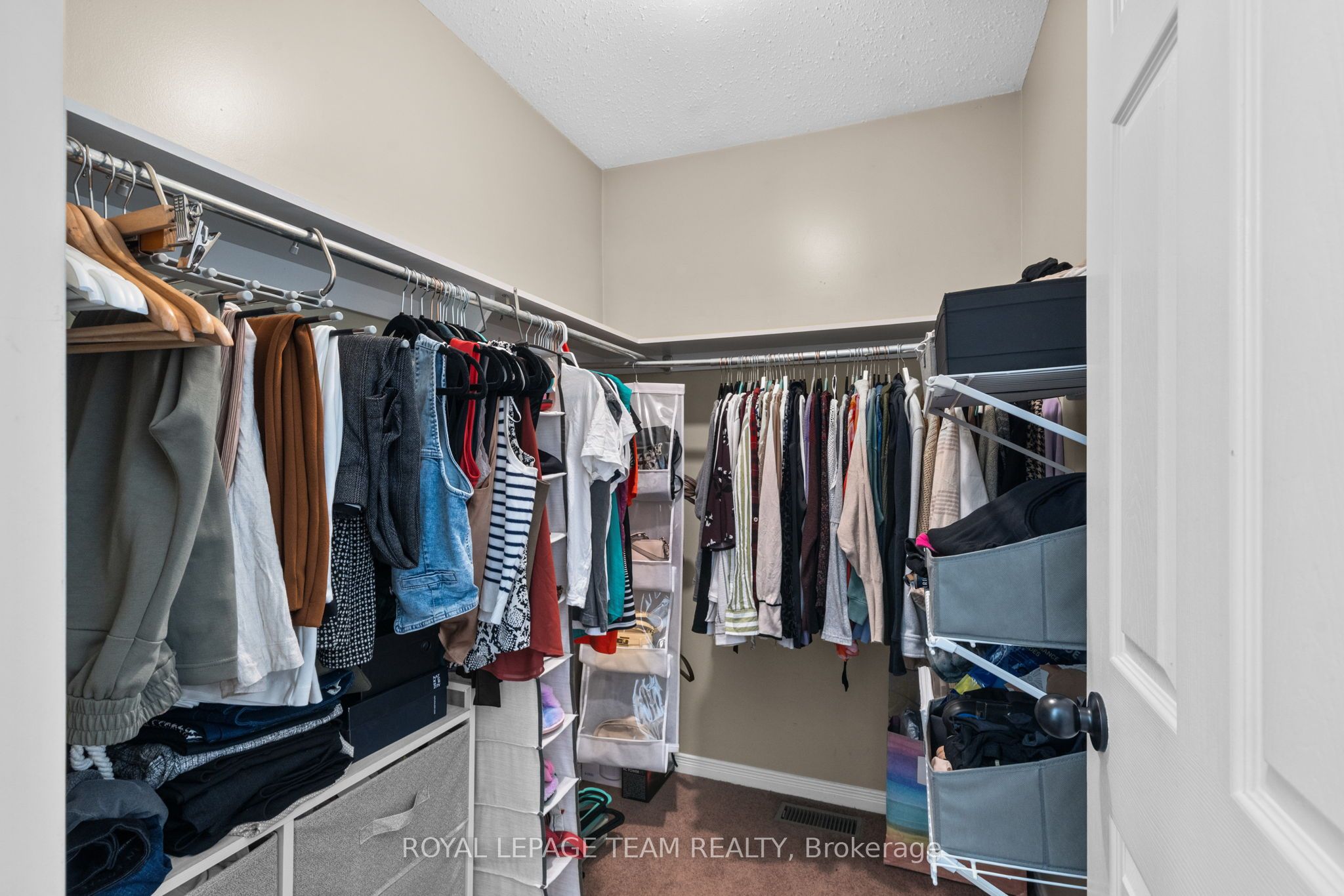 50 Springcreek Crescent Property Photo 27