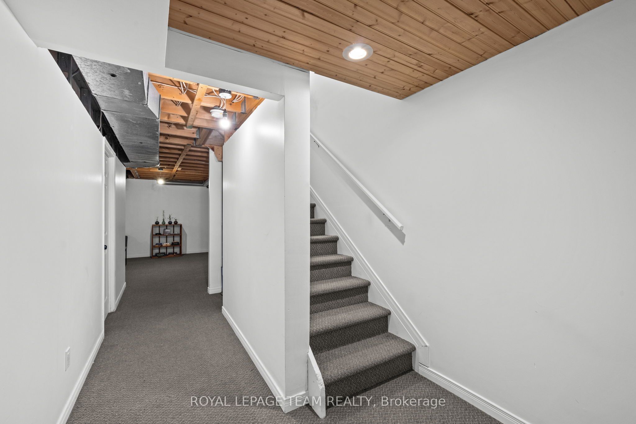 50 Springcreek Crescent Property Photo 34