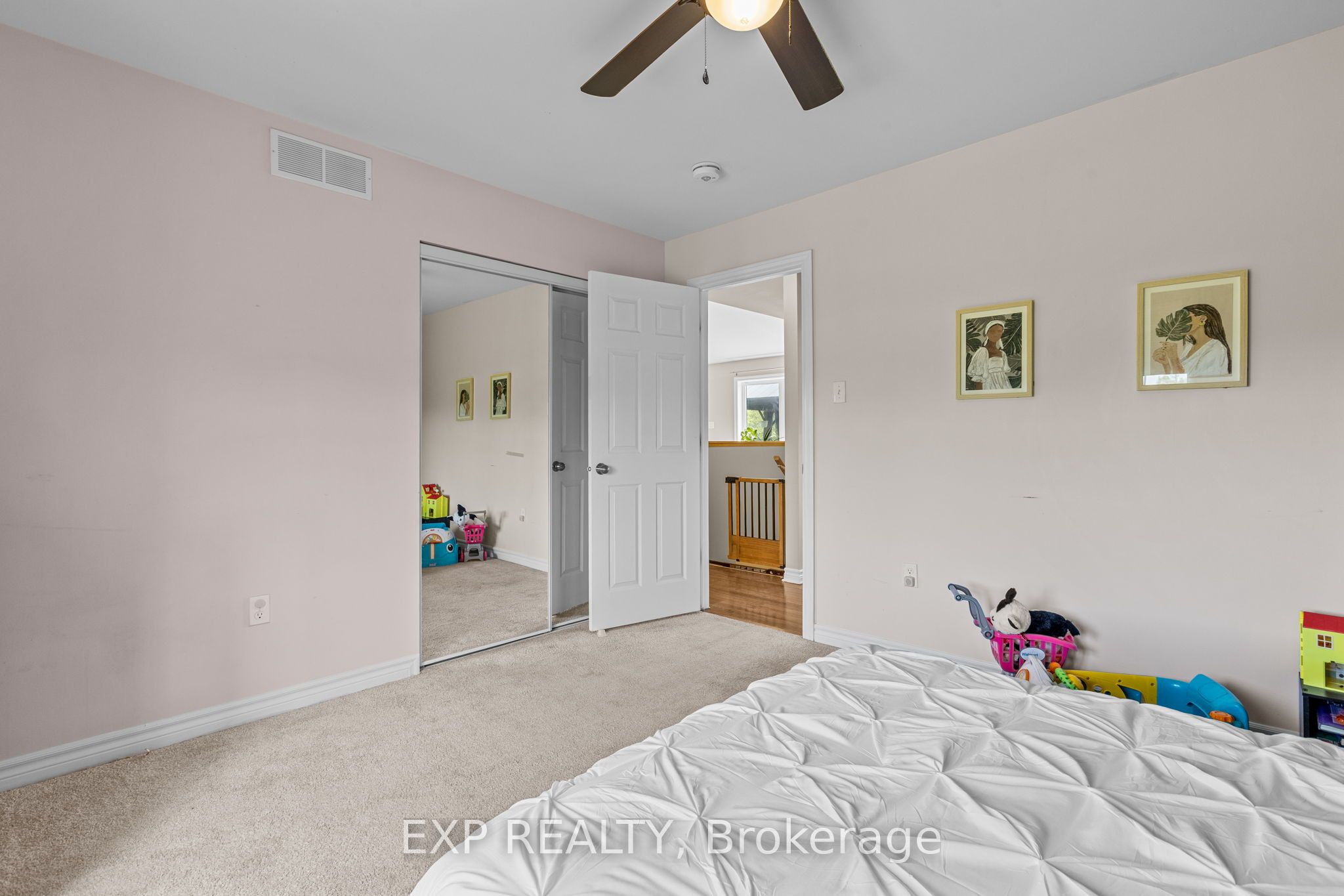 4153 Roger Stevens Drive Property Photo 24