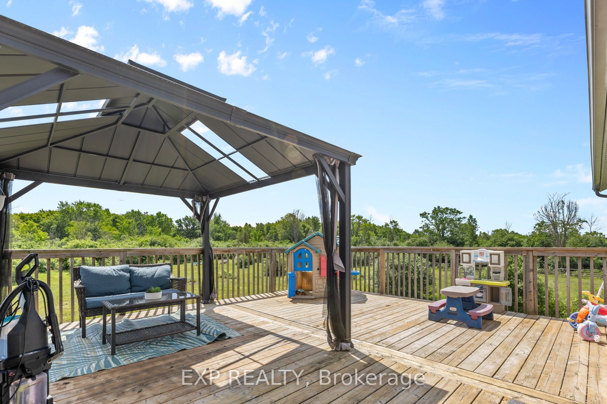 4153 Roger Stevens Drive Property Photo 33