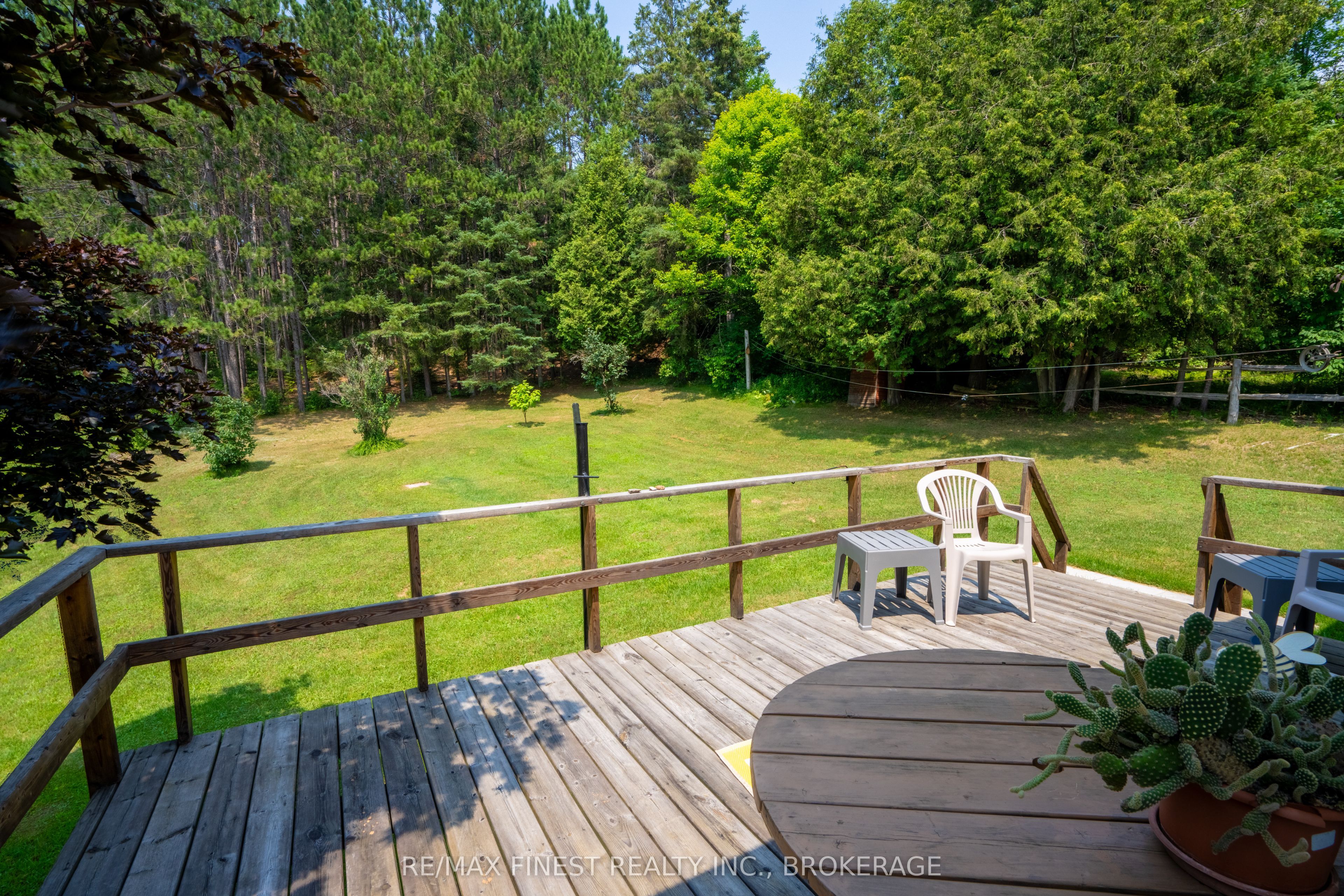 1031 James Road Property Photo 3