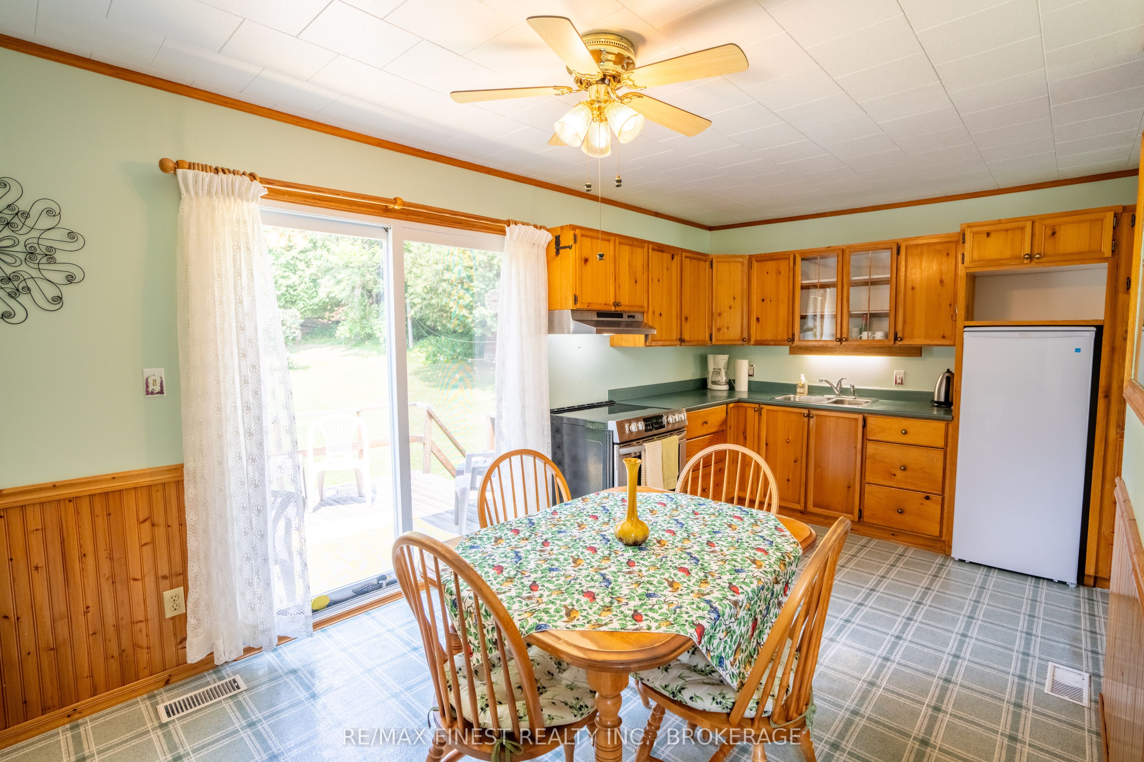 1031 James Road Property Photo 9