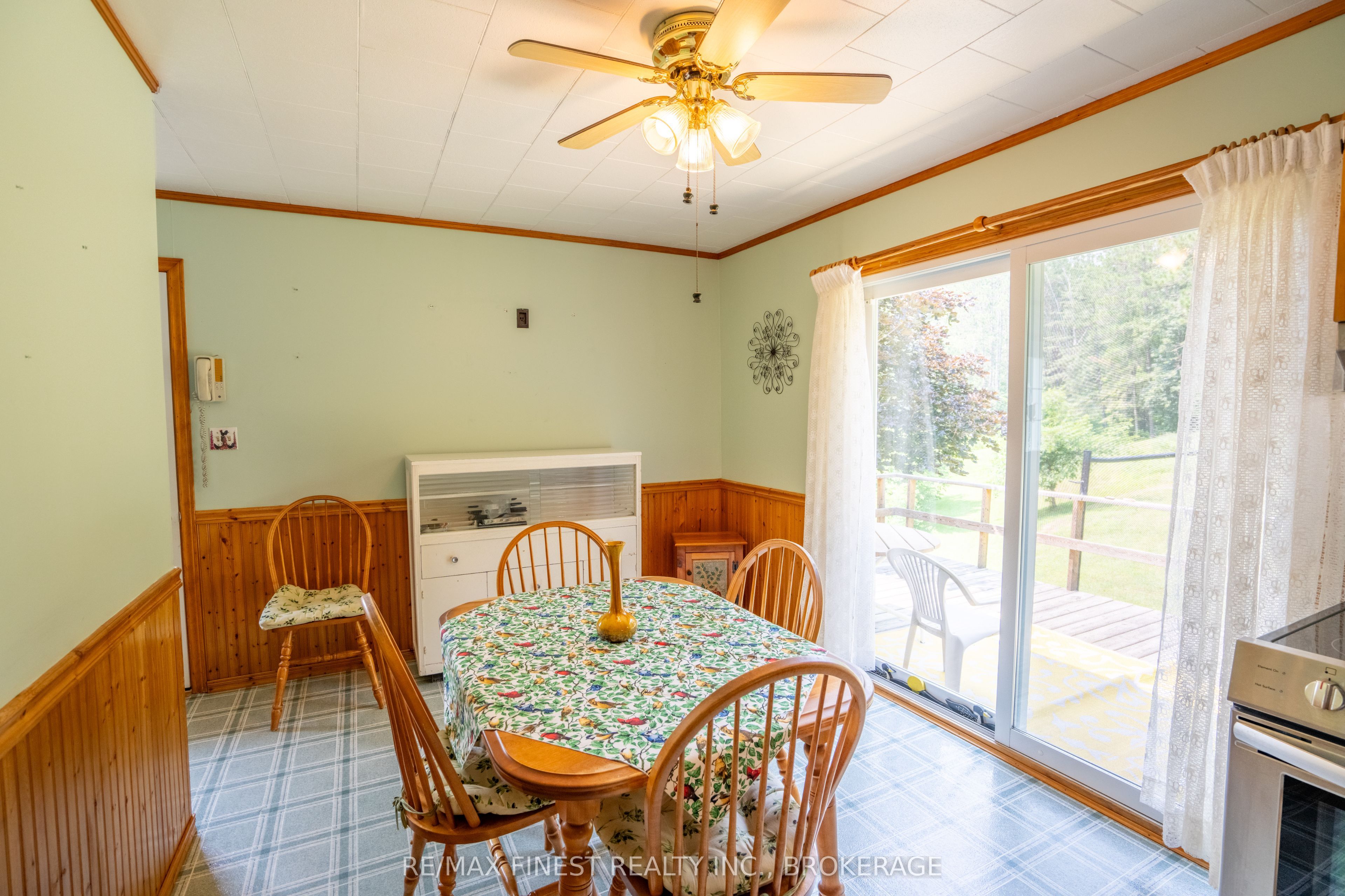 1031 James Road Property Photo 11