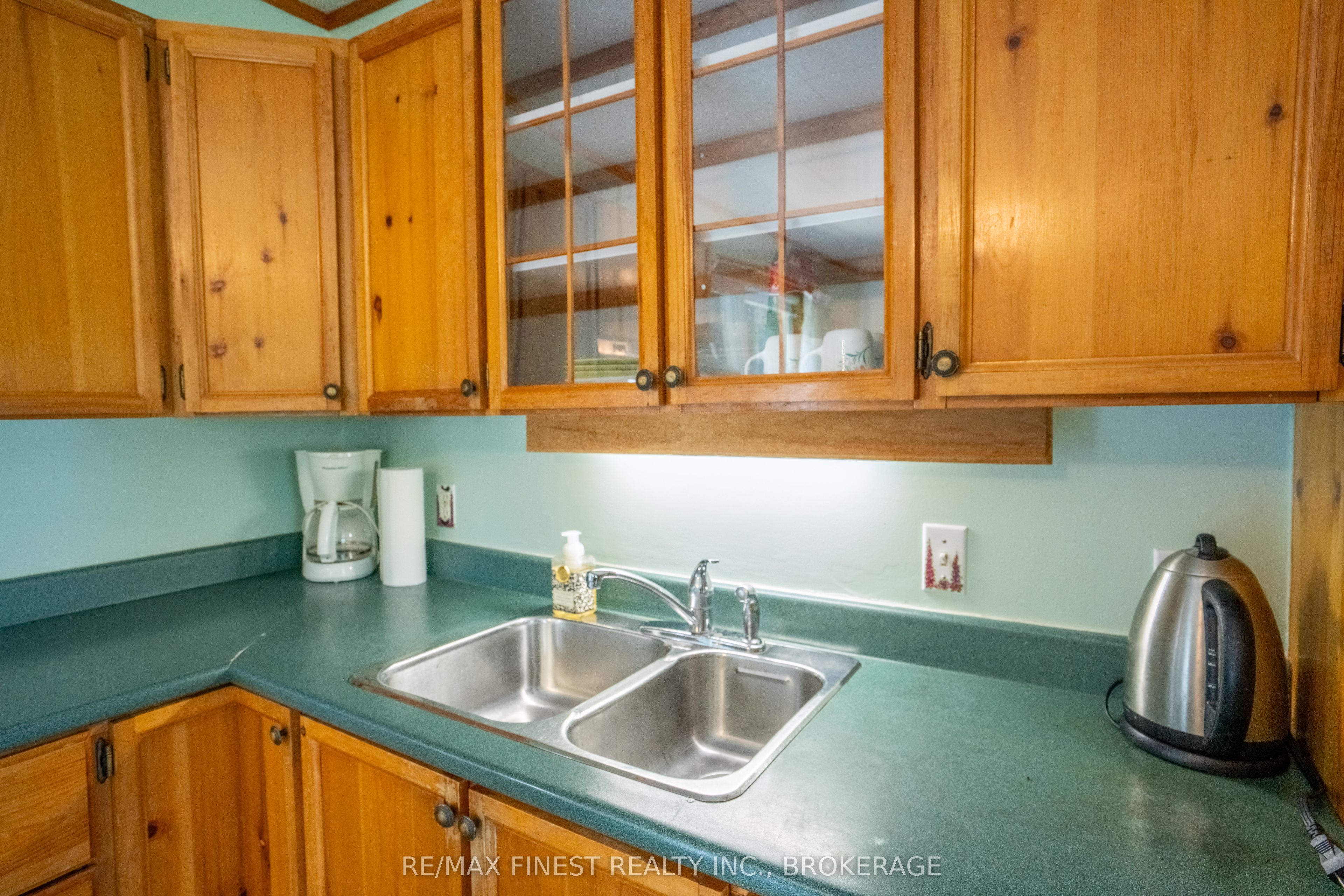 1031 James Road Property Photo 14