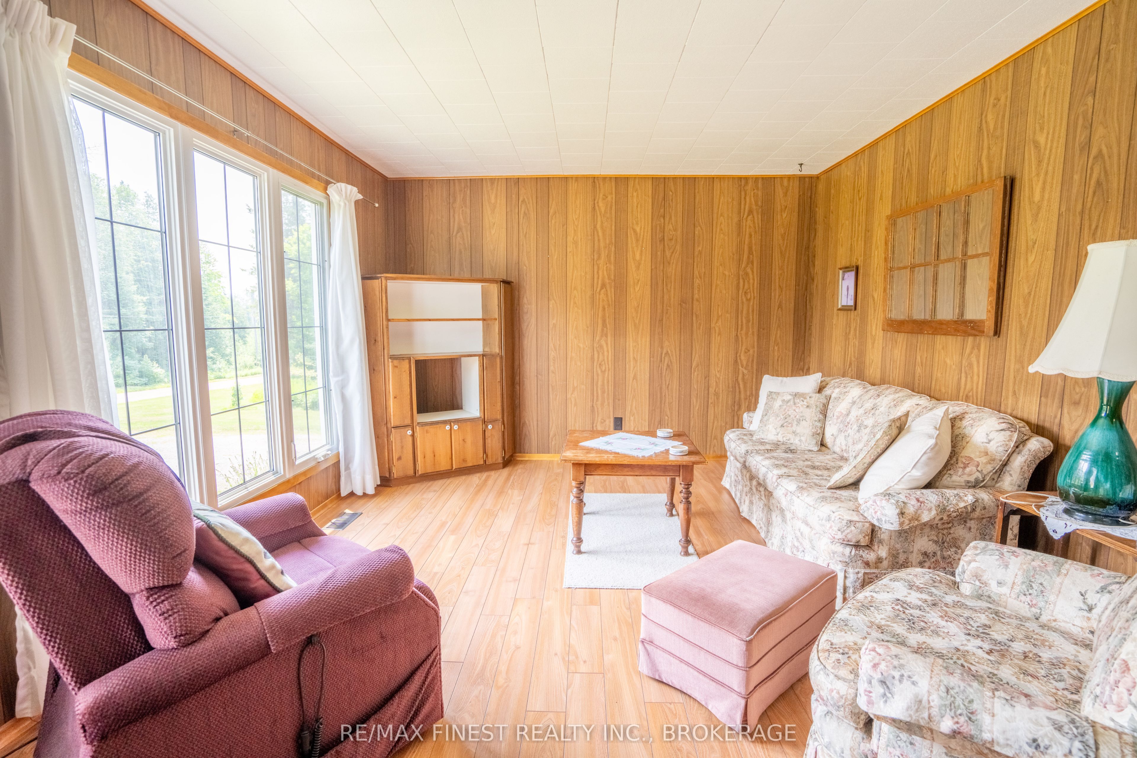 1031 James Road Property Photo 18