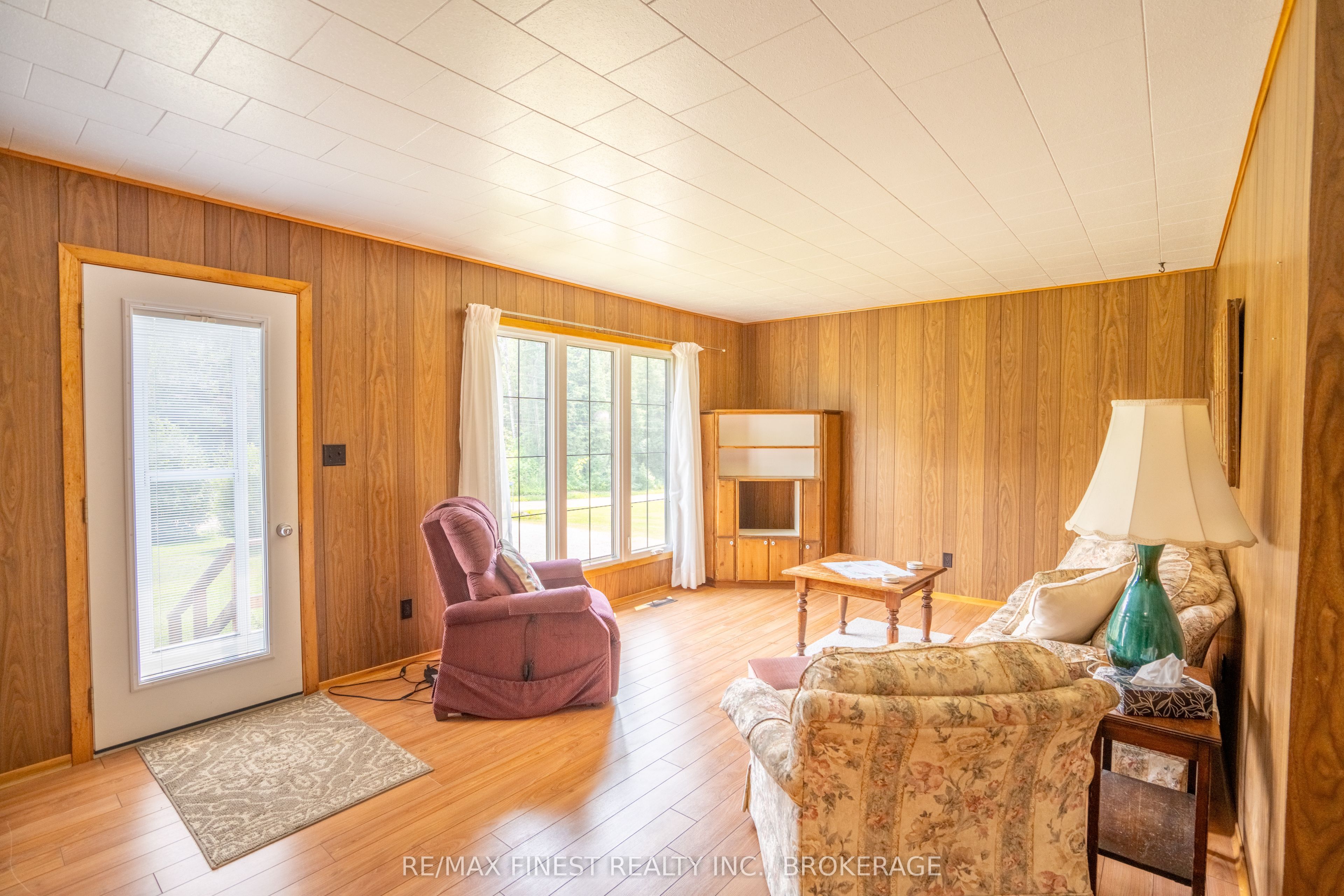 1031 James Road Property Photo 20