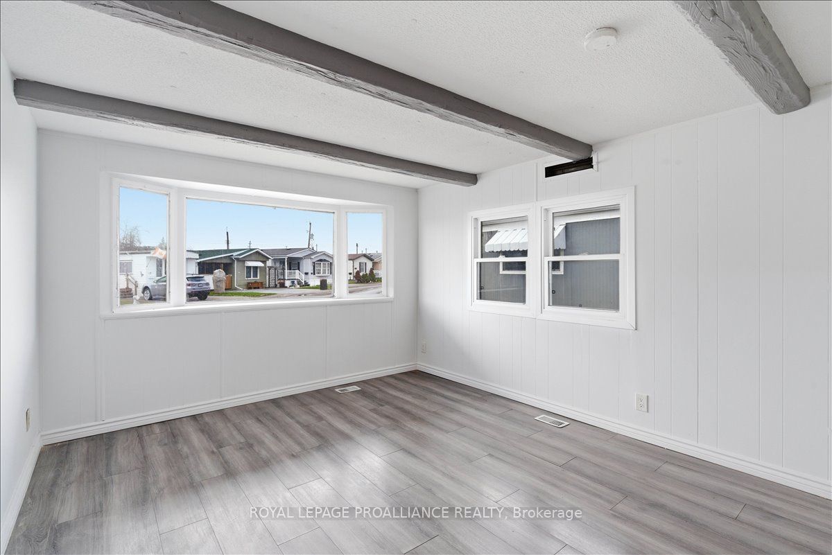 311 Dundas Street E 47 Property Photo 9