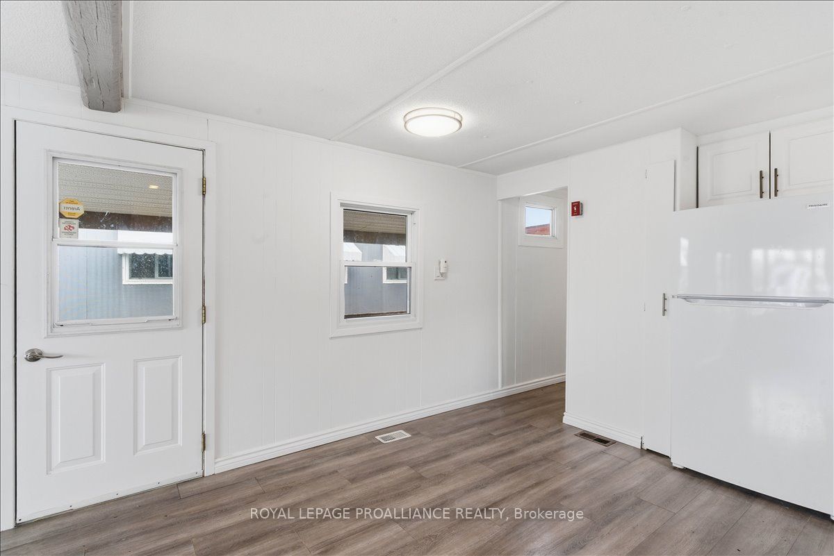 311 Dundas Street E 47 Property Photo 13