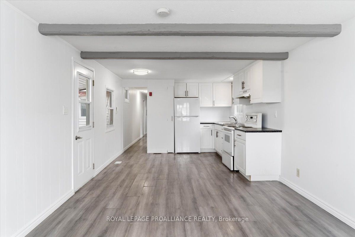 311 Dundas Street E 47 Property Photo 16