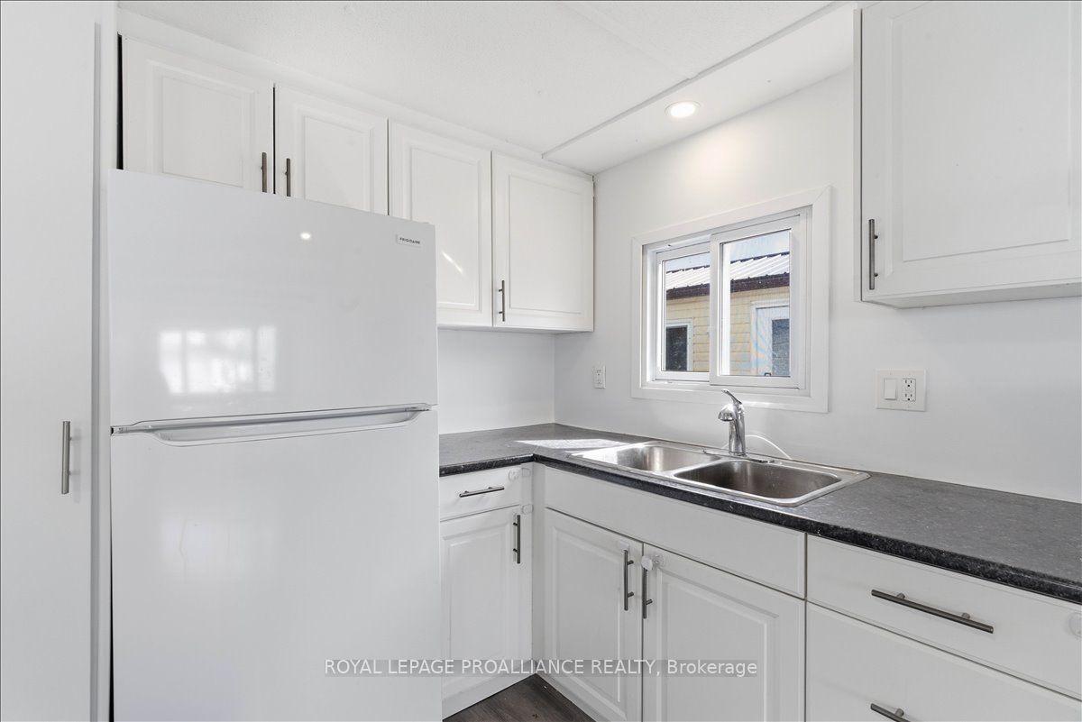 311 Dundas Street E 47 Property Photo 19