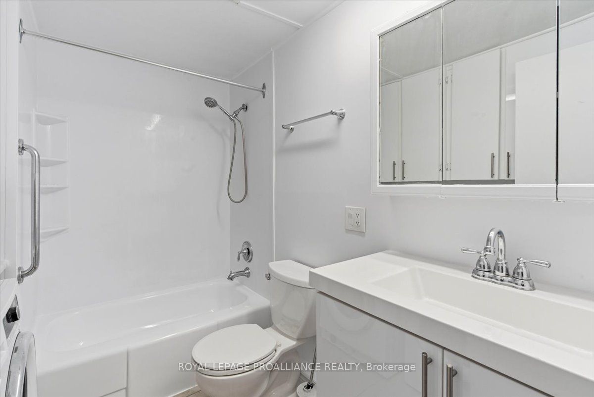 311 Dundas Street E 47 Property Photo 23