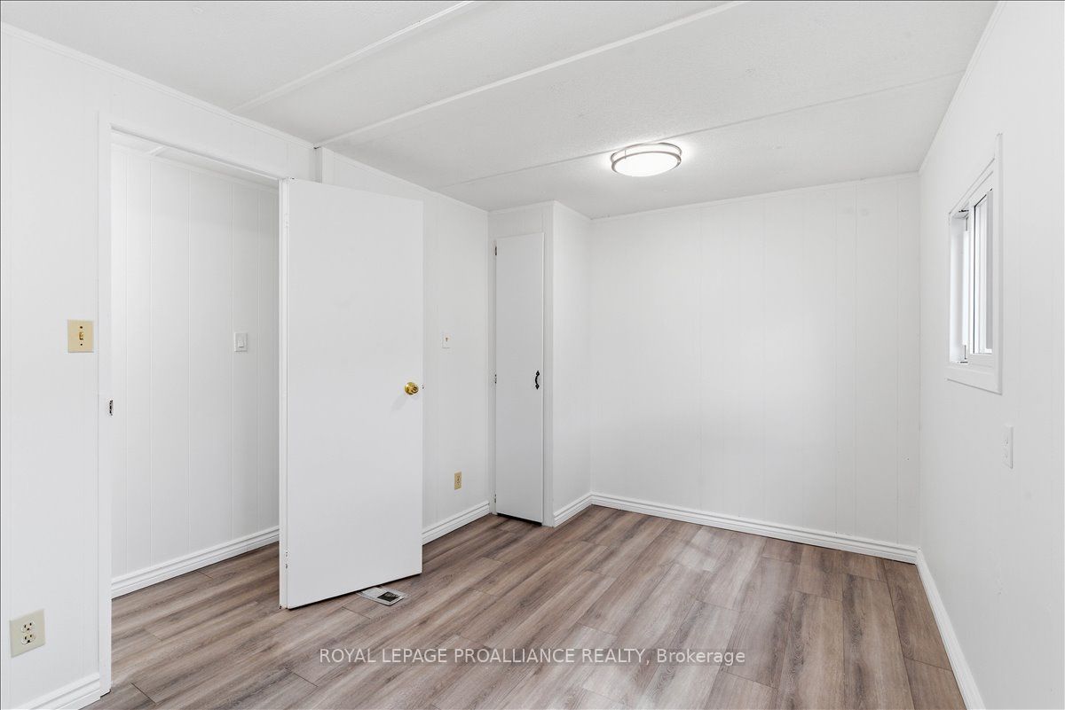 311 Dundas Street E 47 Property Photo 26