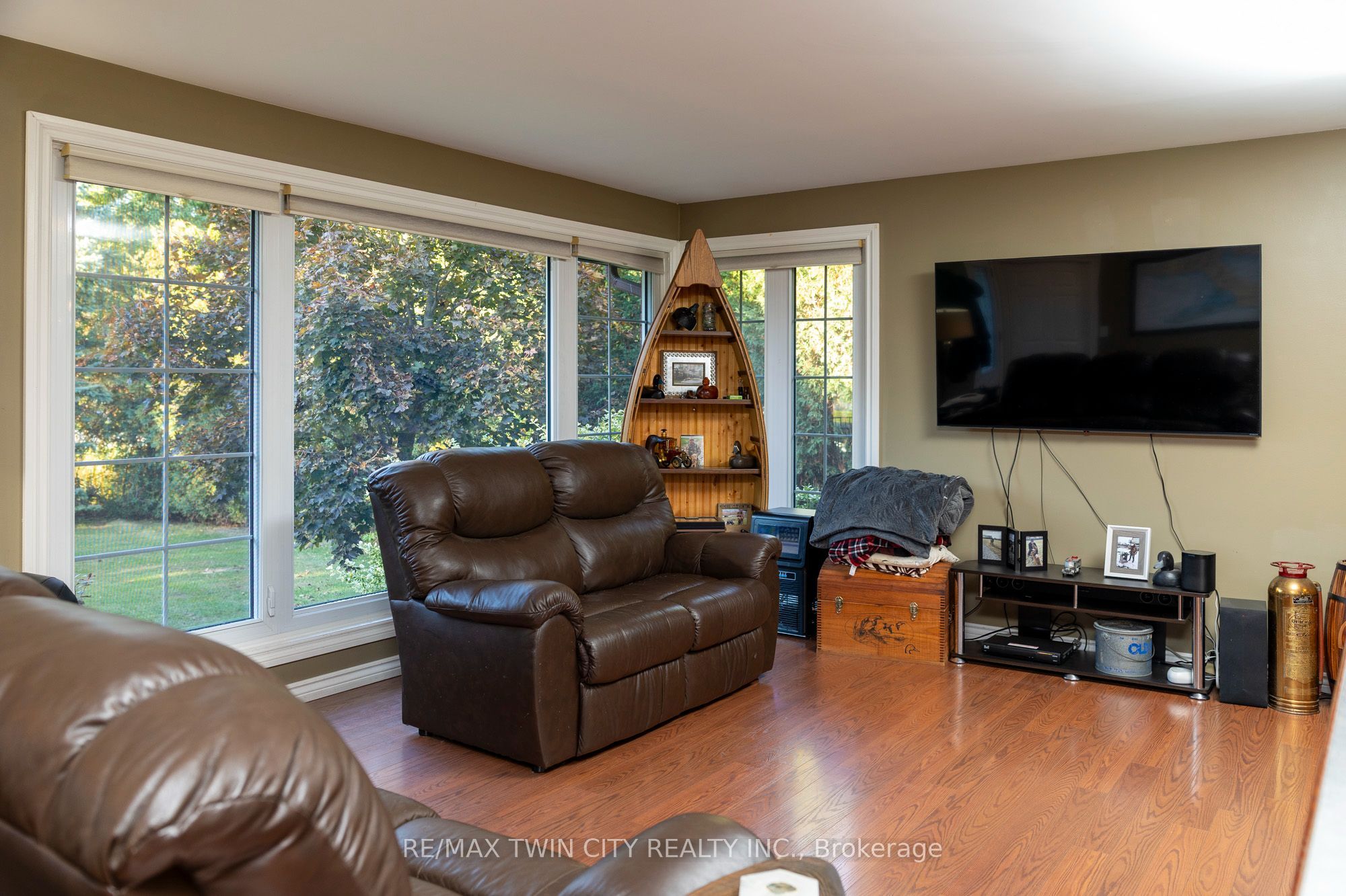 976 Mcdowell Road E Property Photo 13