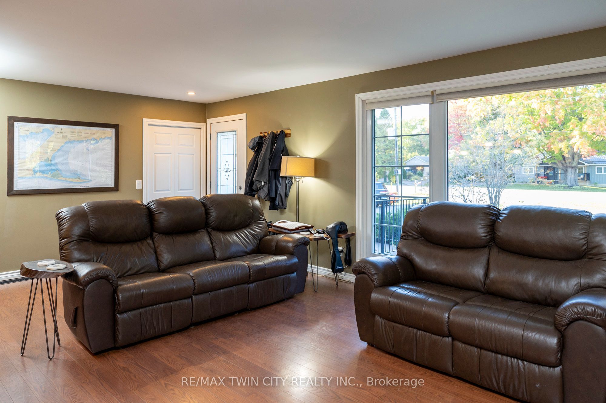 976 Mcdowell Road E Property Photo 14