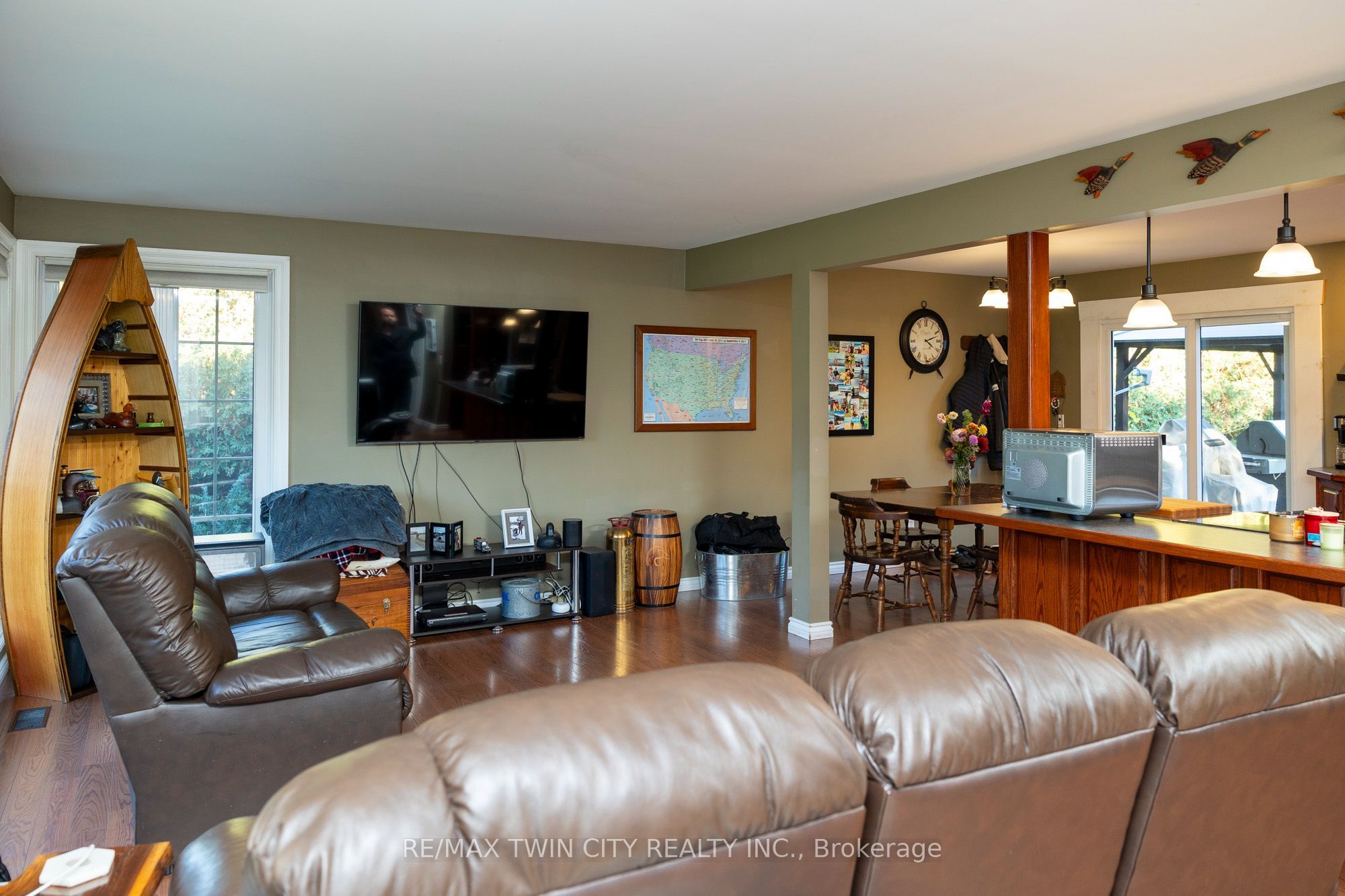 976 Mcdowell Road E Property Photo 15