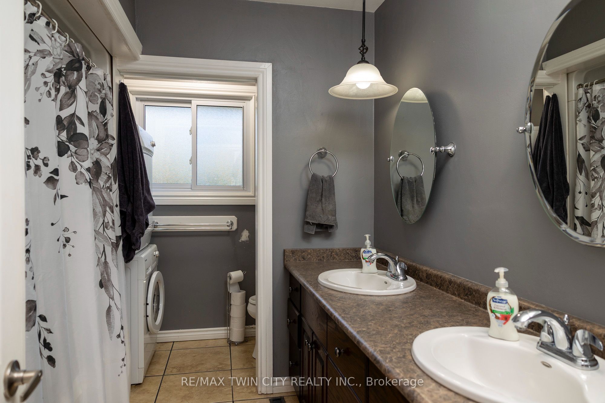 976 Mcdowell Road E Property Photo 17