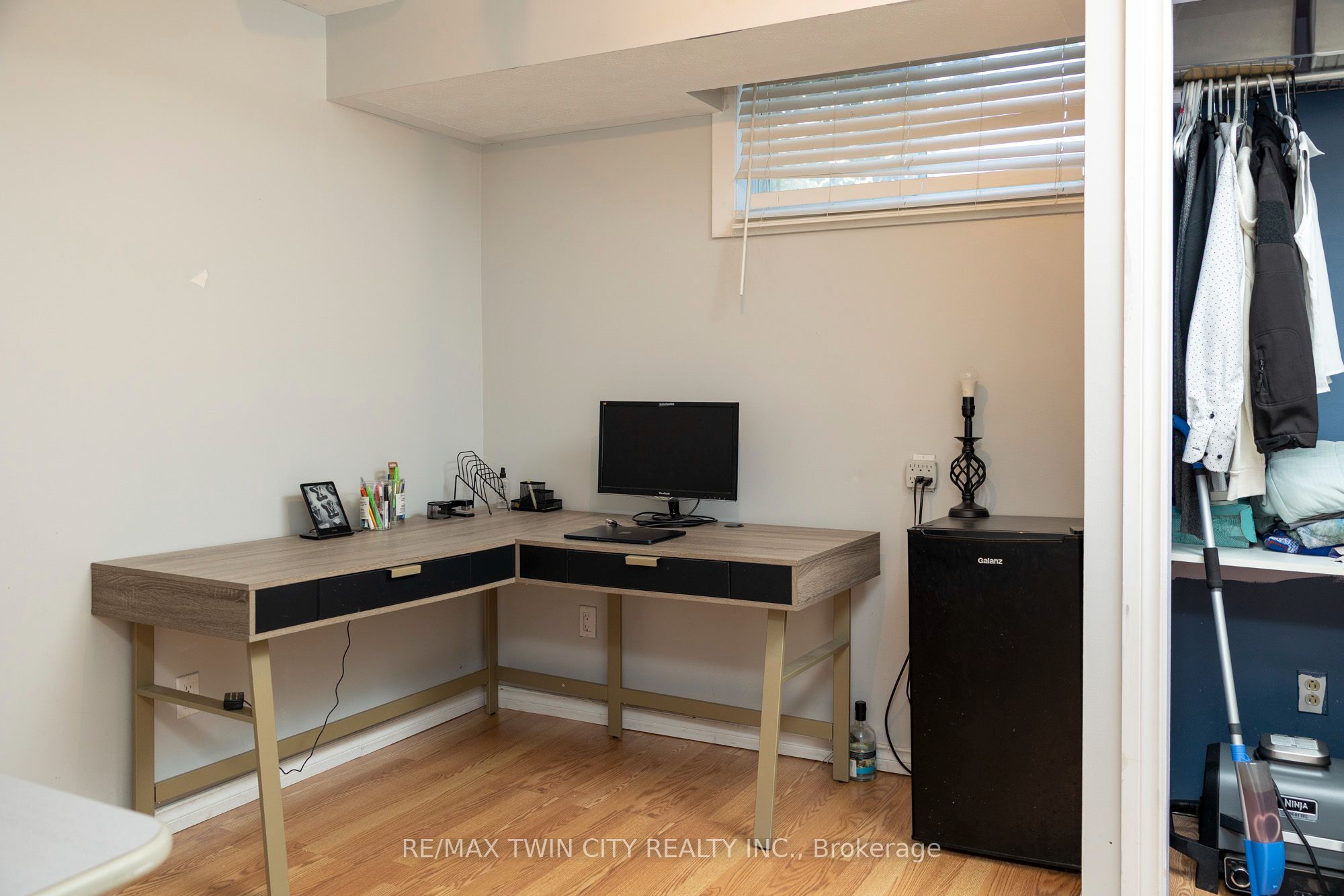 976 Mcdowell Road E Property Photo 22