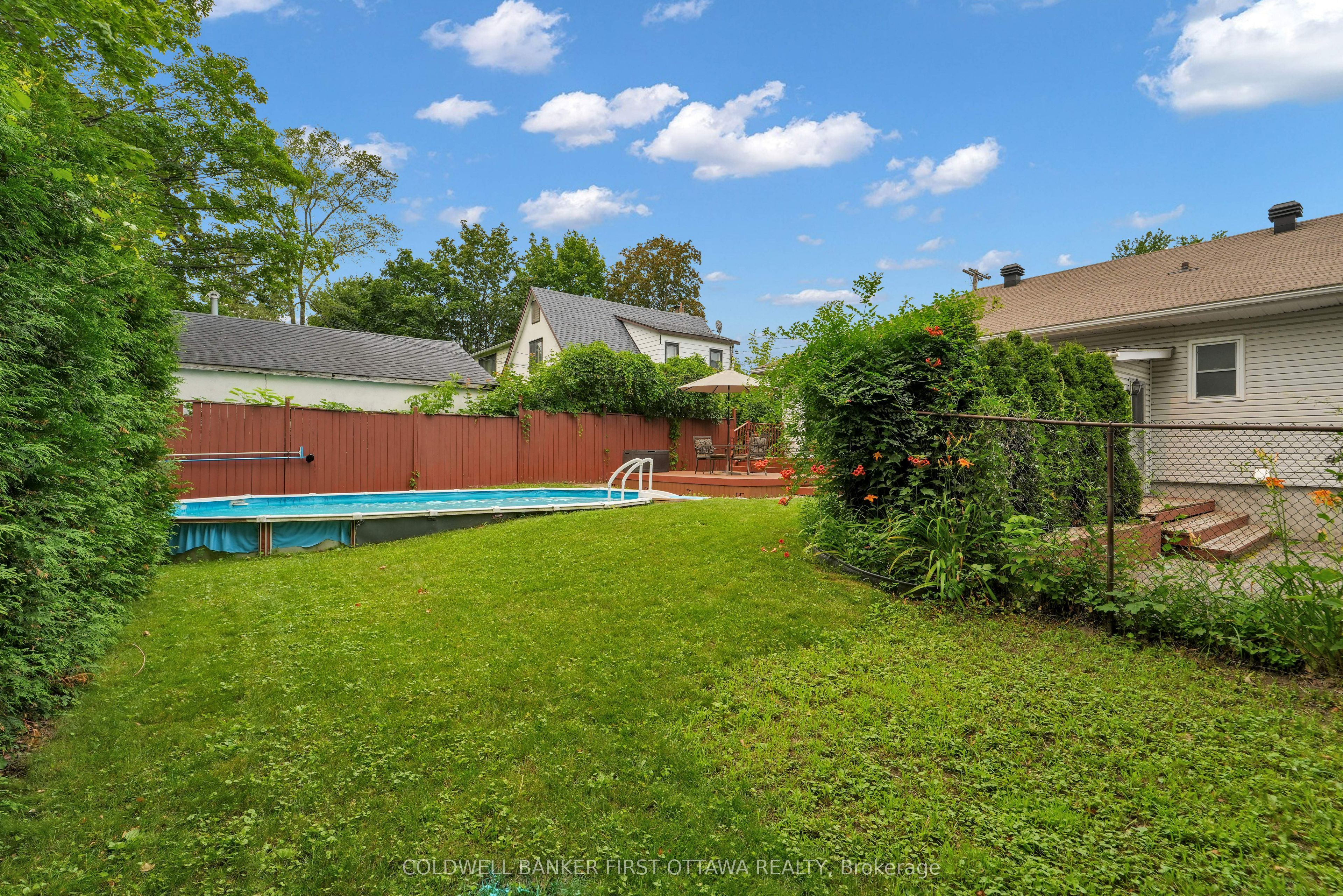 636 Malartic Avenue Property Photo 32