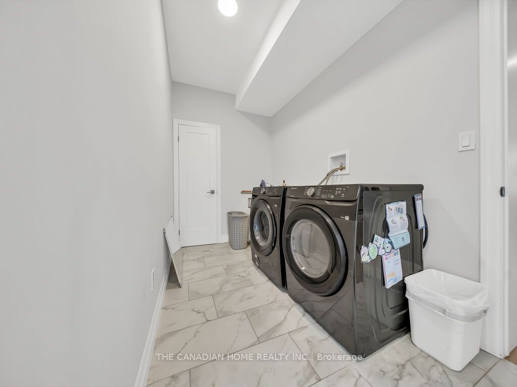 51 Keba Crescent N Property Photo 16