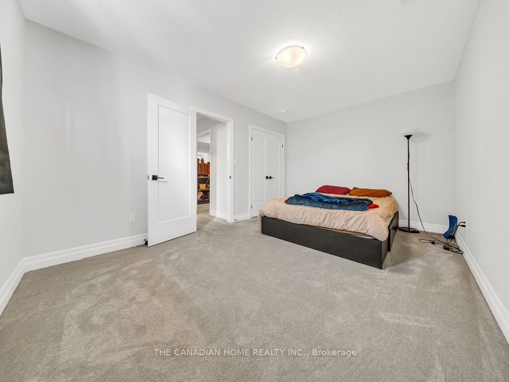 51 Keba Crescent N Property Photo 39