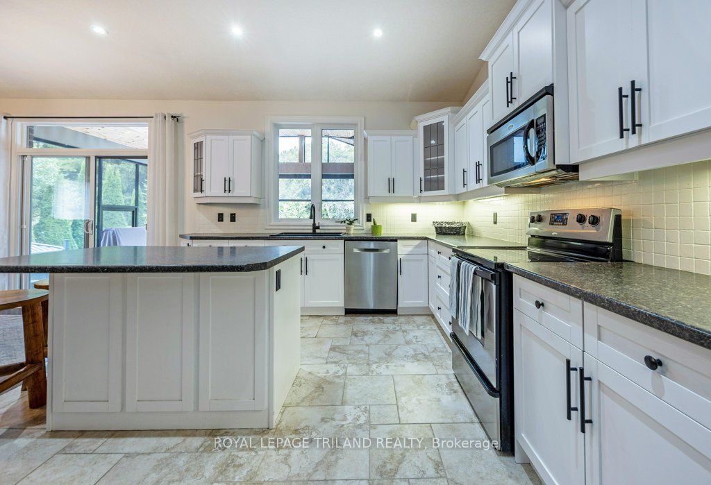 139 Skyline Avenue Property Photo 13