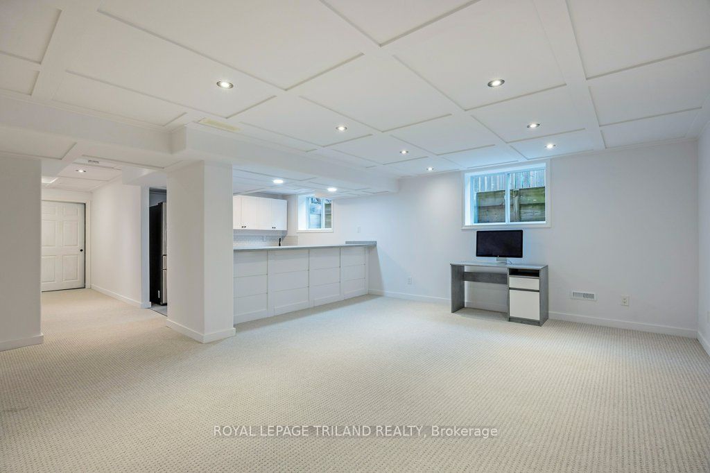 139 Skyline Avenue Property Photo 27