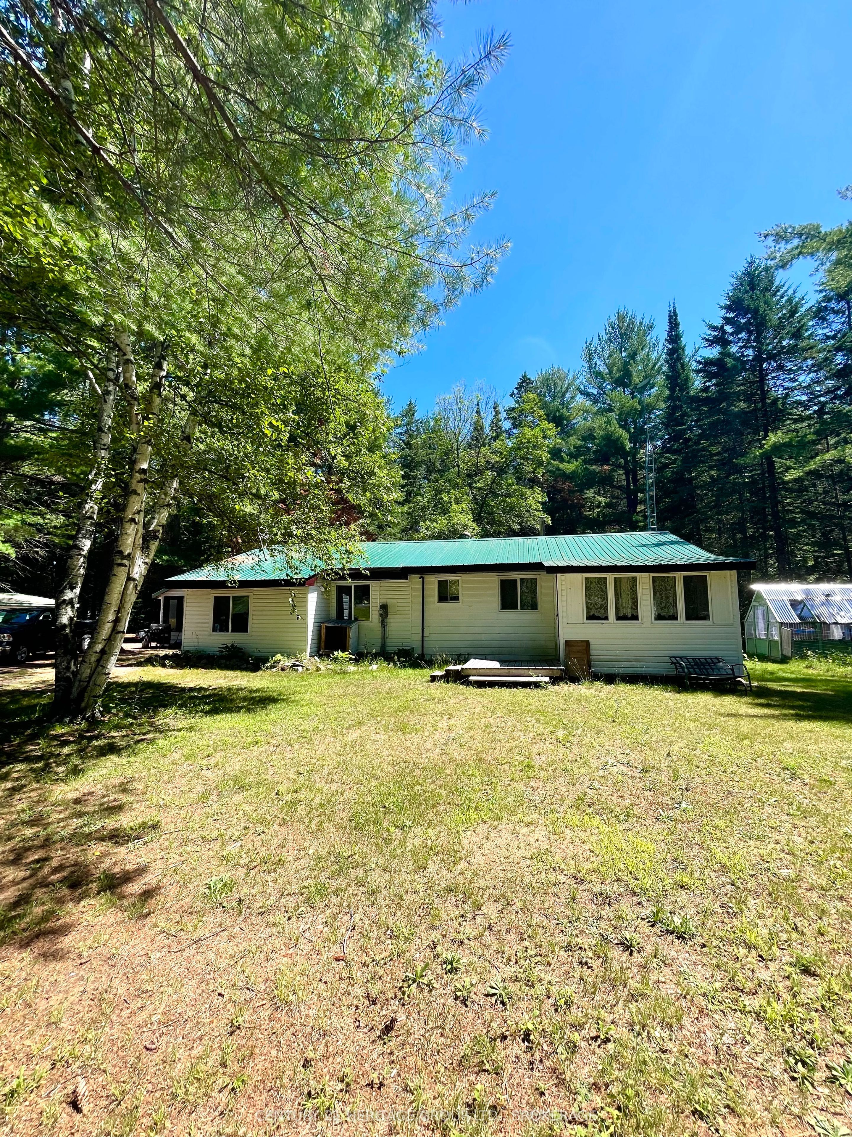 19473 41 Highway Property Photo 2