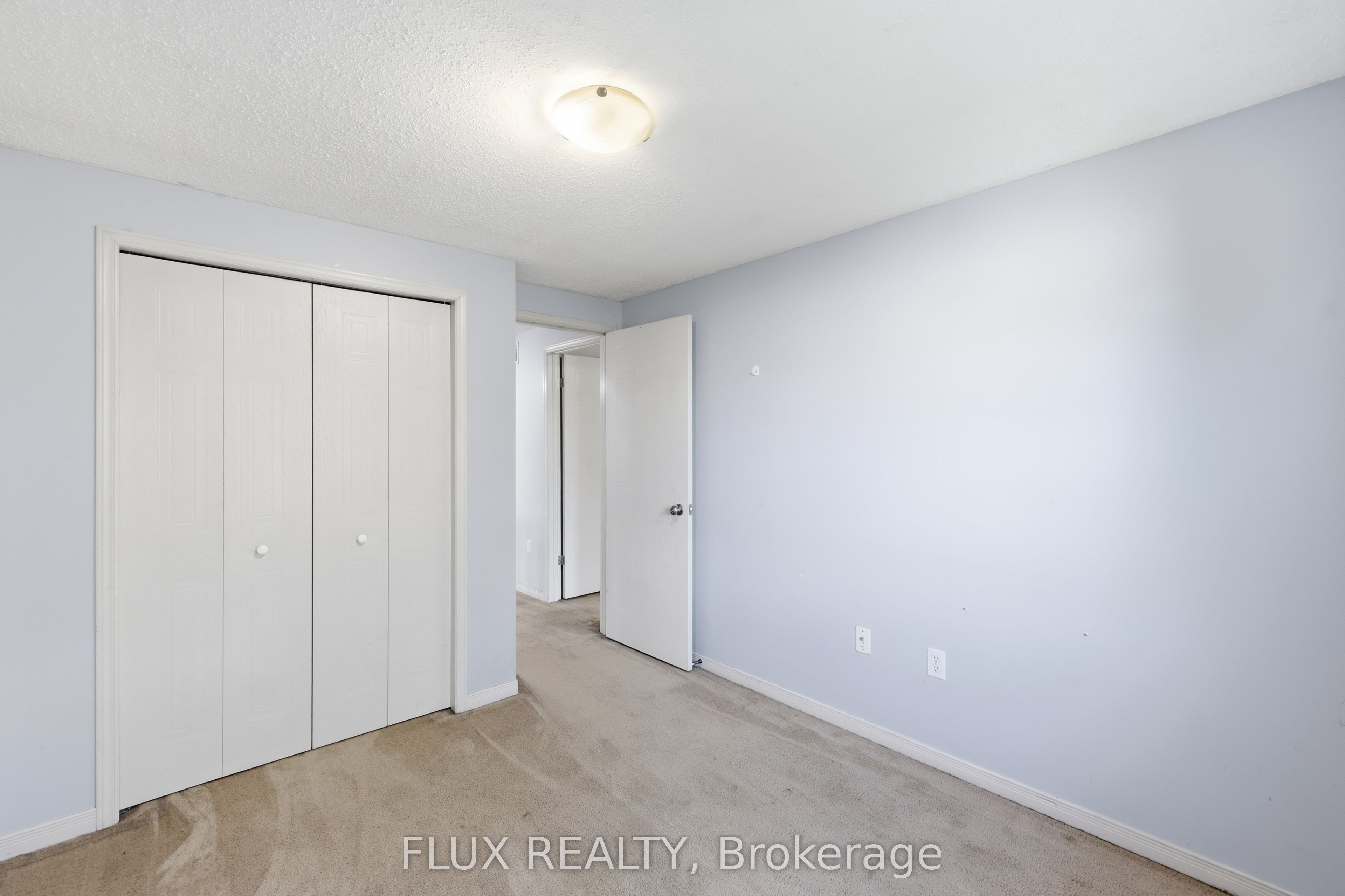 124 Gosling Gardens 46 Property Photo 18