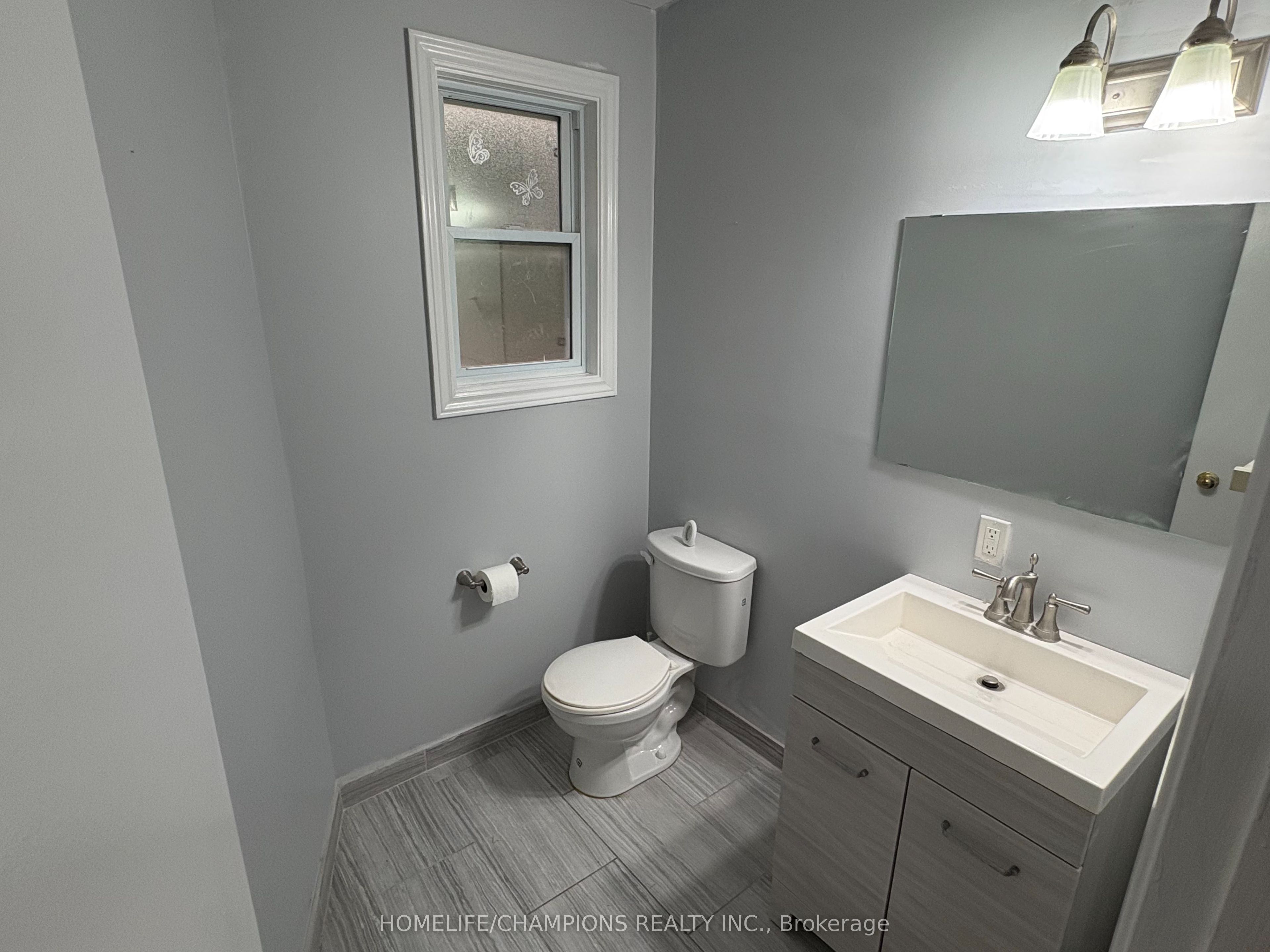 60 Elmsdale Drive 33 Property Photo 7